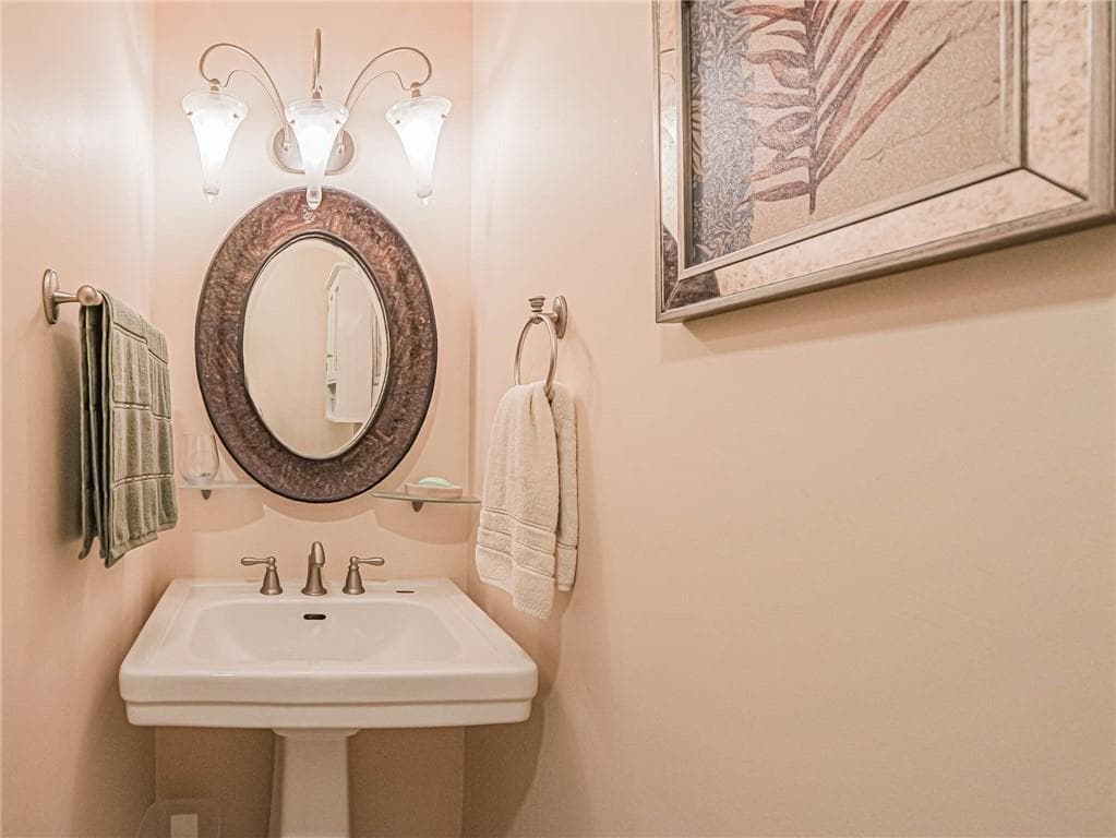 55 Woodland Drive 206, Vero Beach, FL 32962 — photo 13 of 36