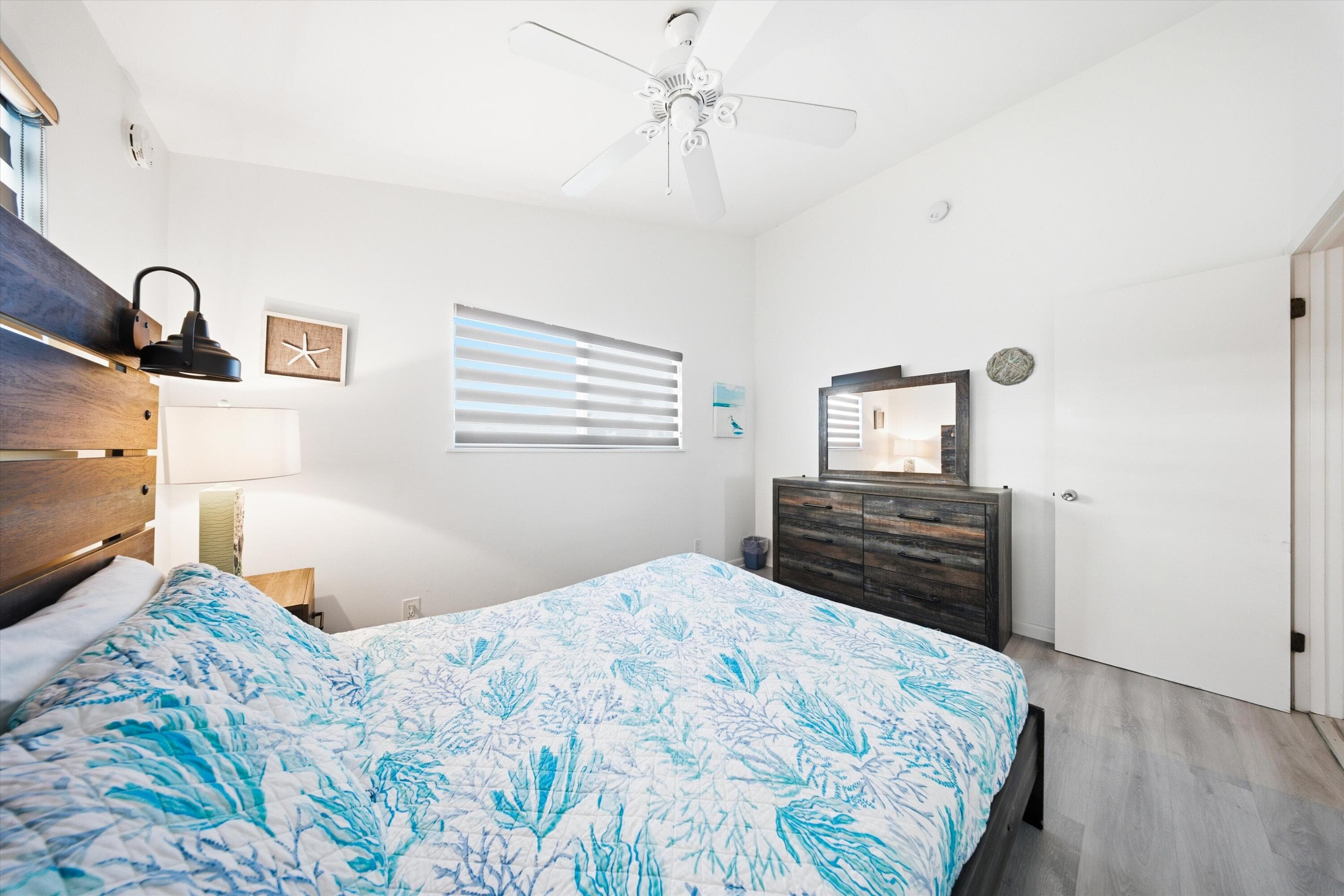 350 E Ocean Drive, Key Colony Beach, FL 33051 — photo 55 of 82