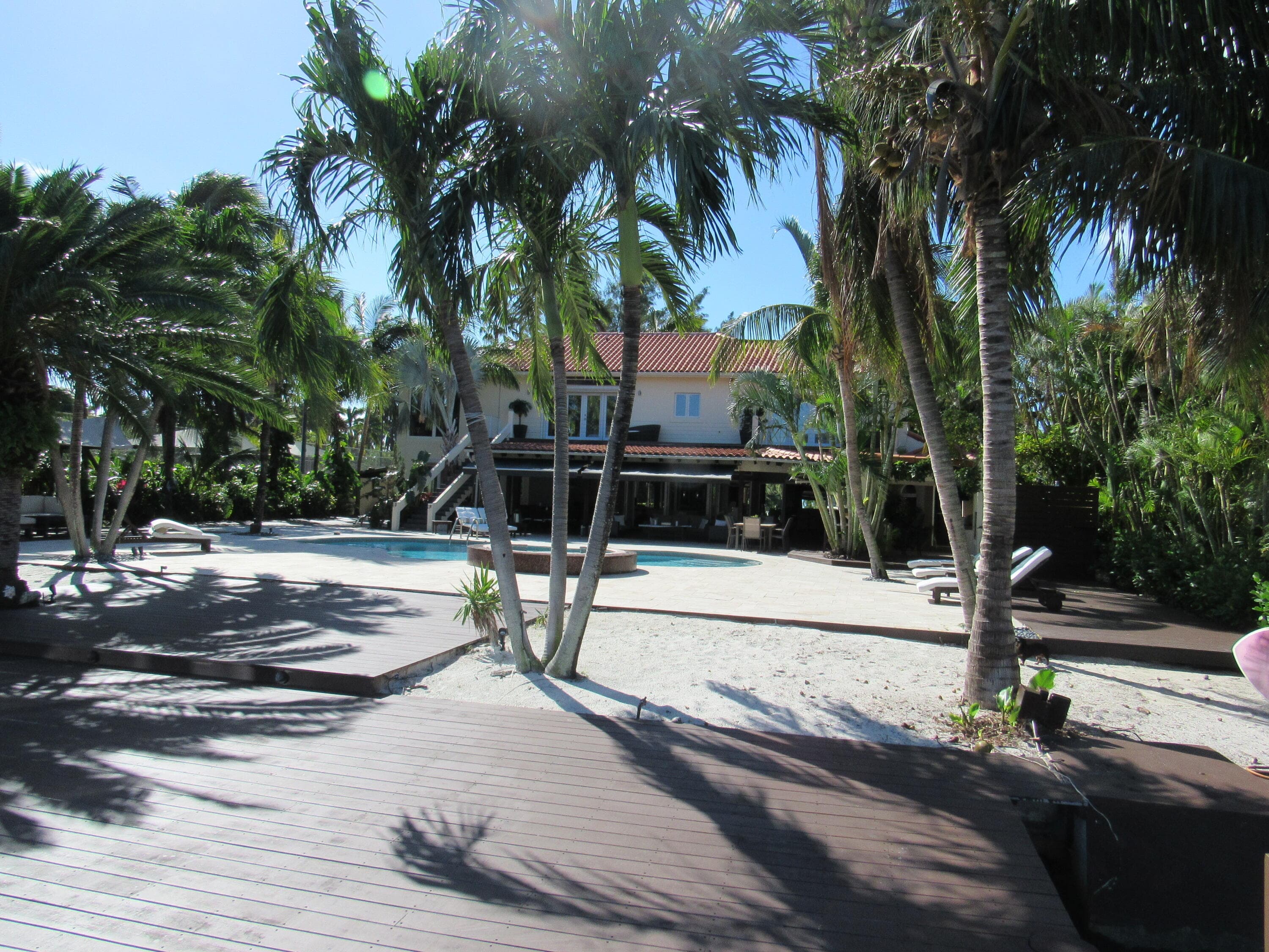 185 Palm Avenue, Miami Beach, FL 33139 — photo 8 of 38