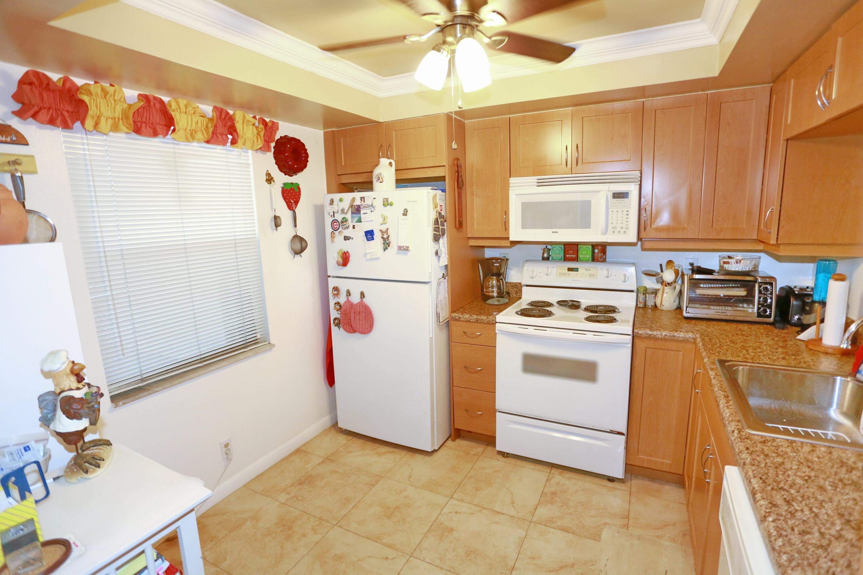 6401 N University Drive 210, Tamarac, FL 33321 — photo 8 of 39