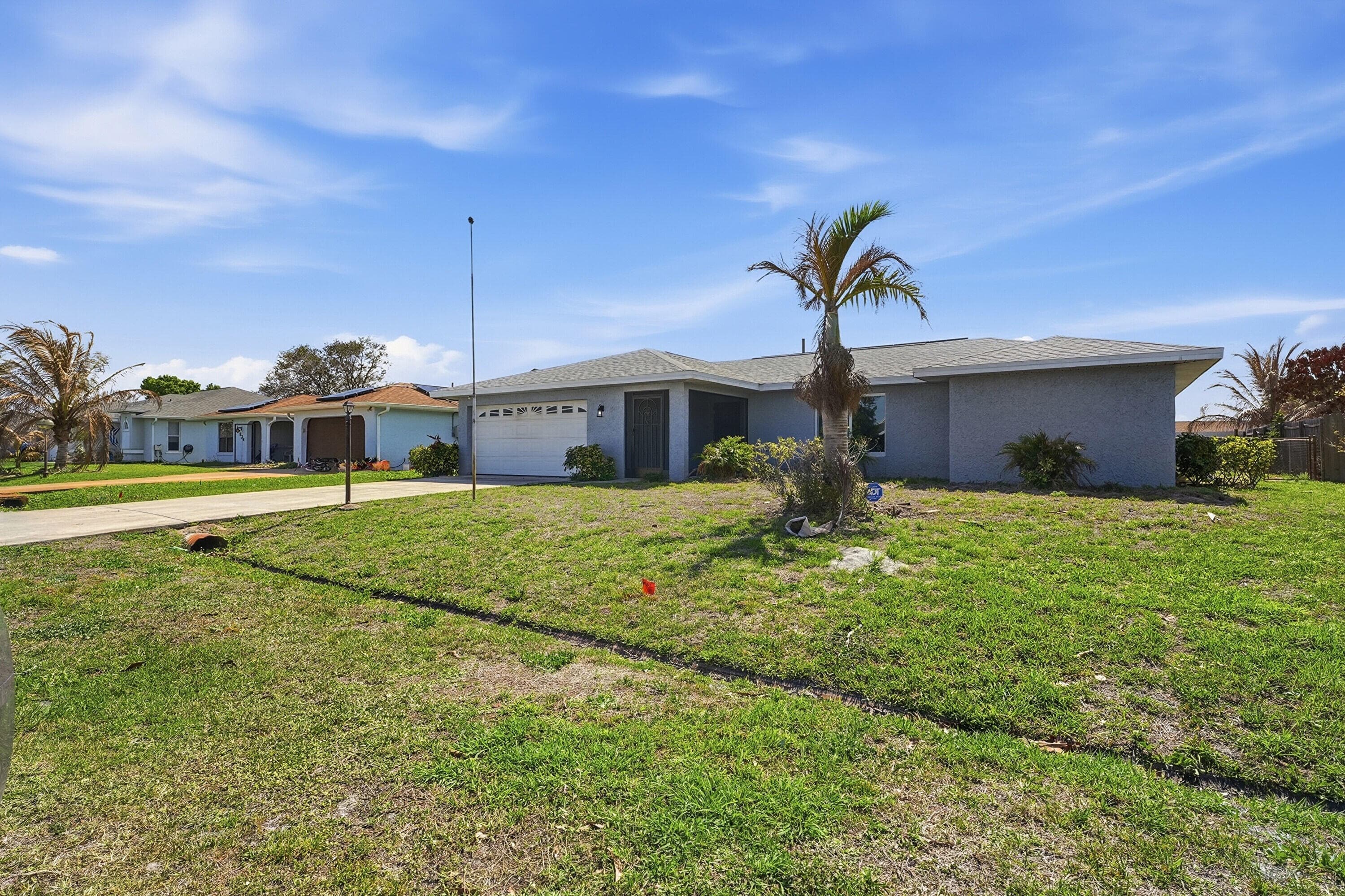826 SE Quiescent Lane, Port St. Lucie, FL 34983 — photo 3 of 52