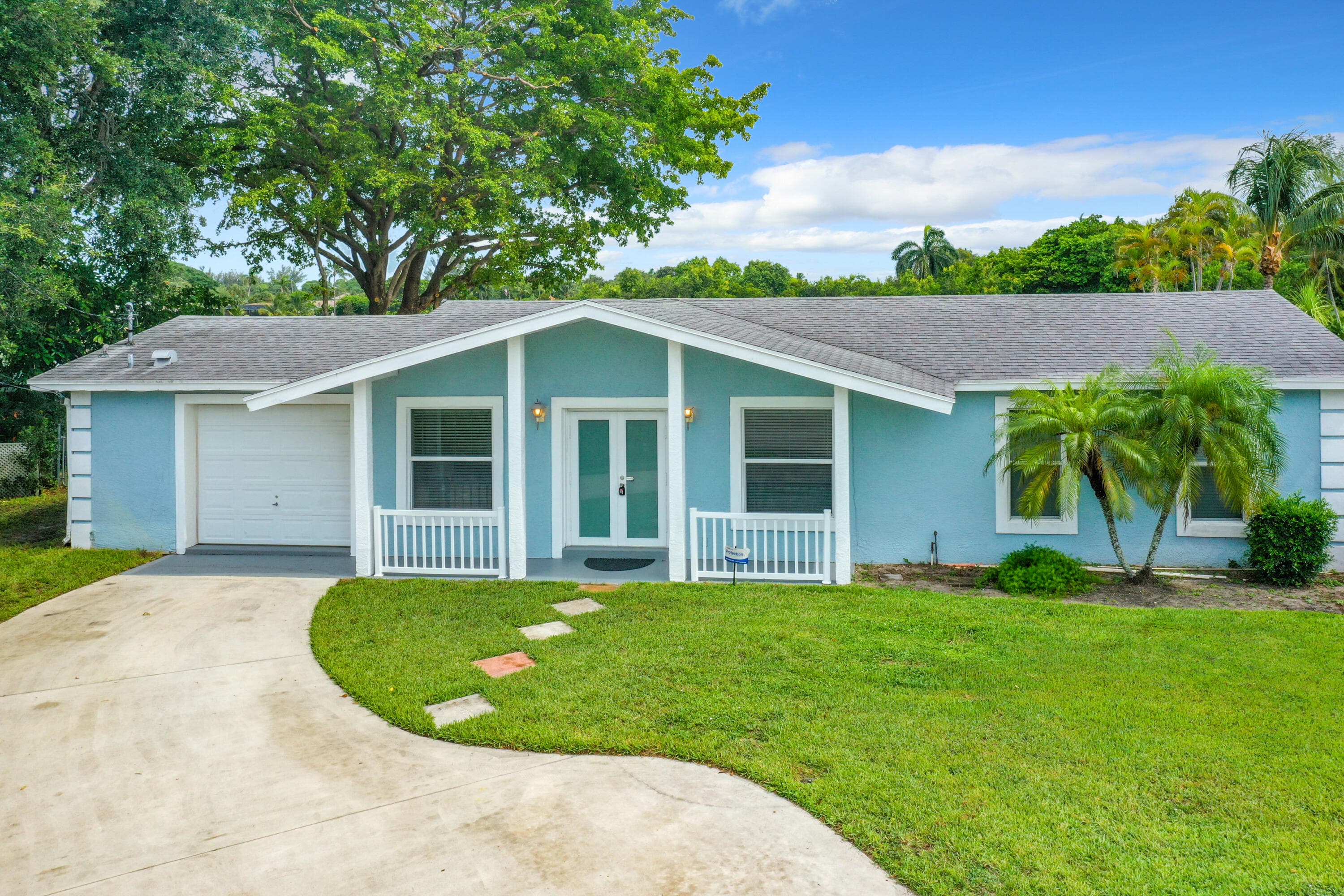 6803 Kingston Drive, Lake Worth, FL 33462 — photo 2 of 26