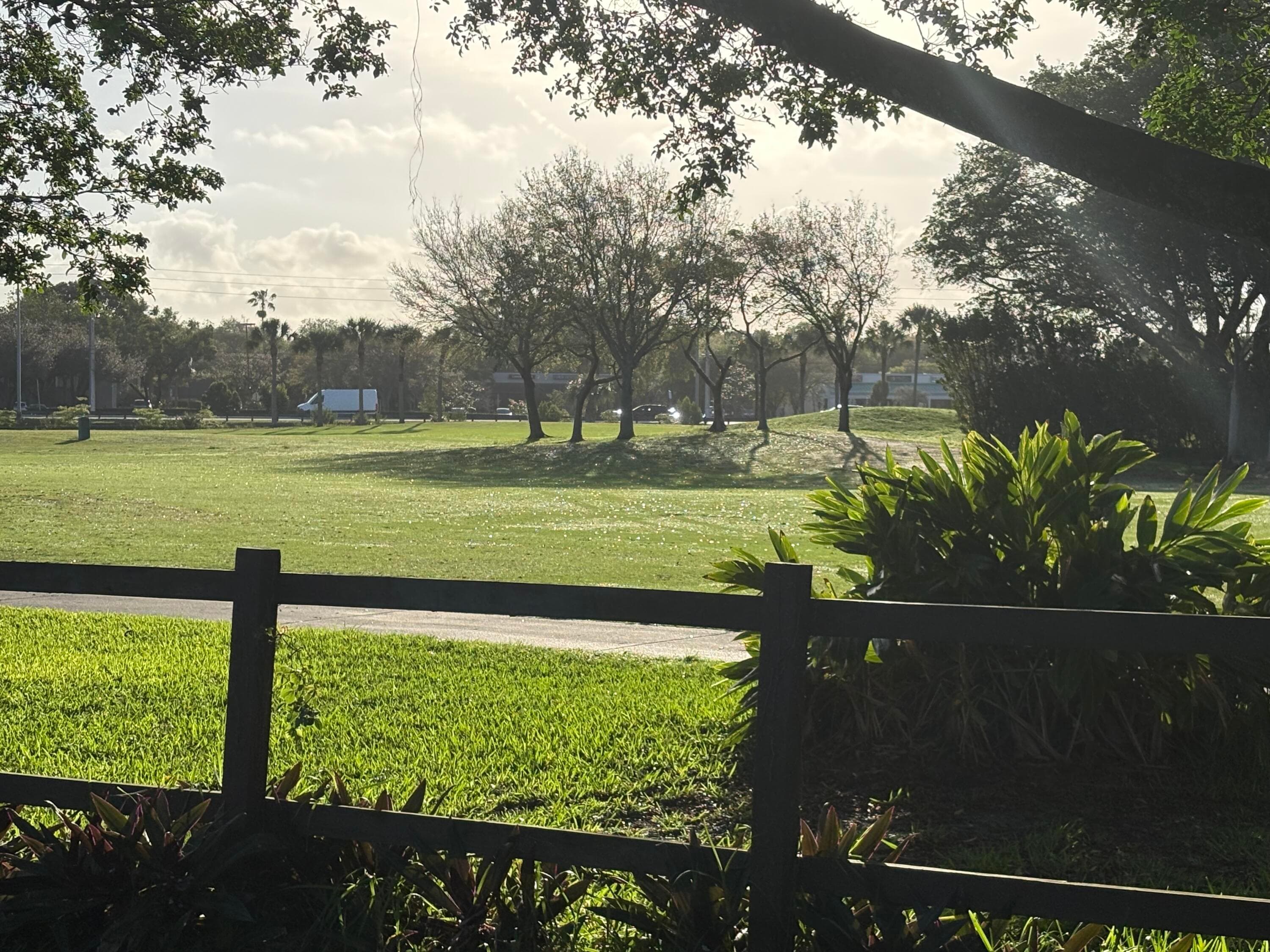 1533 Fairway Road, Pembroke Pines, FL 33026 — photo 35 of 38