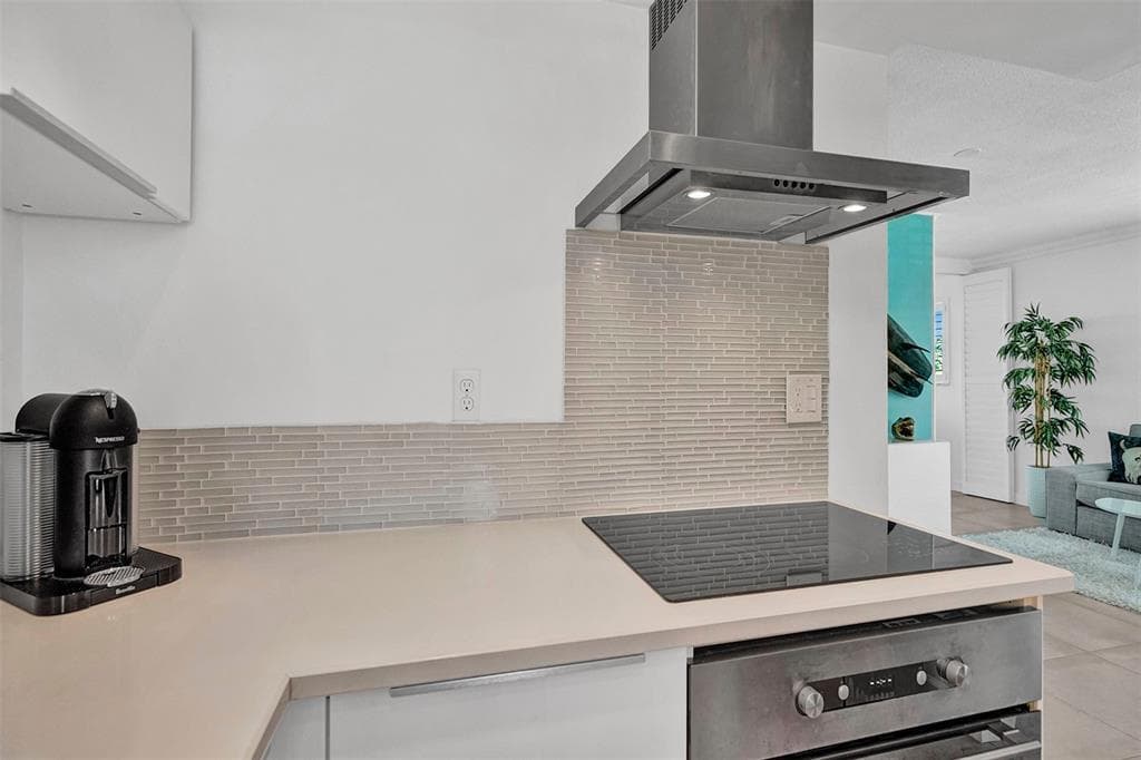 535 Hendricks Isle 209, Fort Lauderdale, FL 33301 — photo 7 of 47
