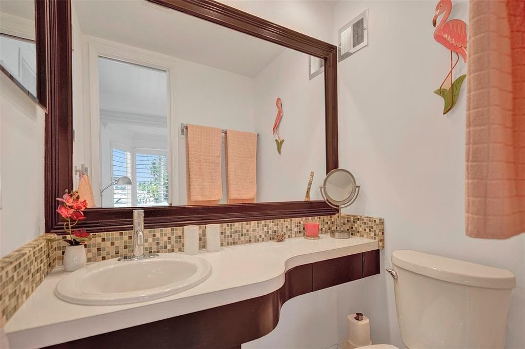 535 Hendricks Isle 209, Fort Lauderdale, FL 33301 — photo 16 of 47