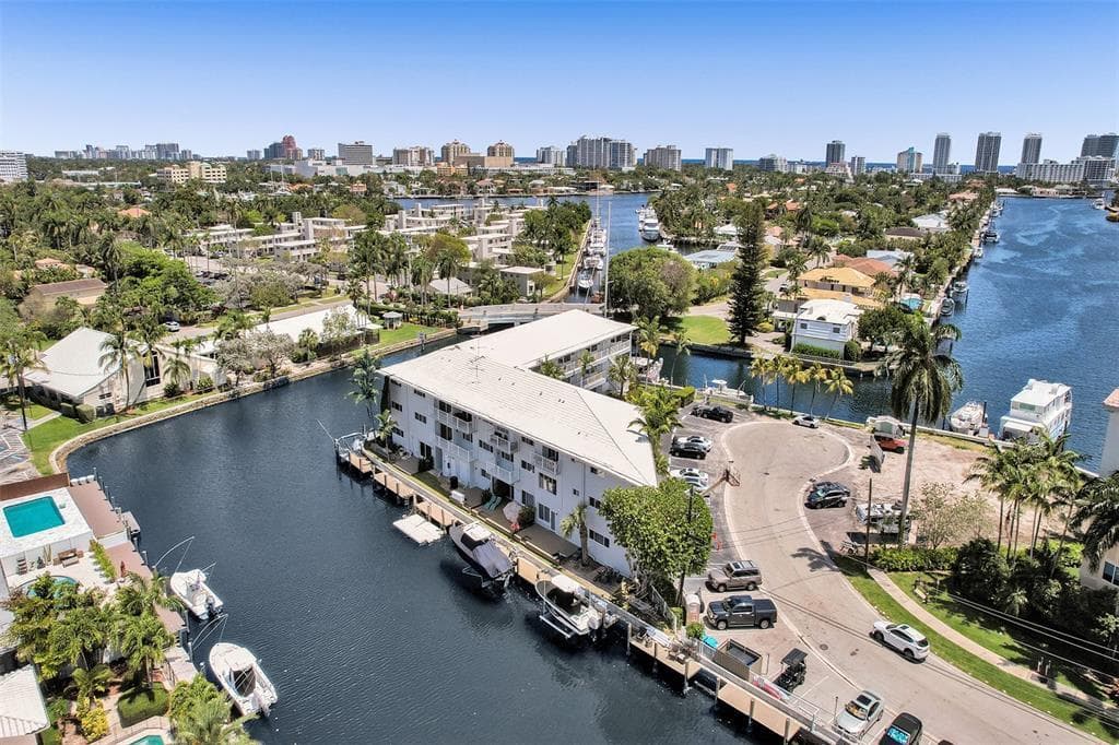 535 Hendricks Isle 209, Fort Lauderdale, FL 33301 — photo 37 of 47