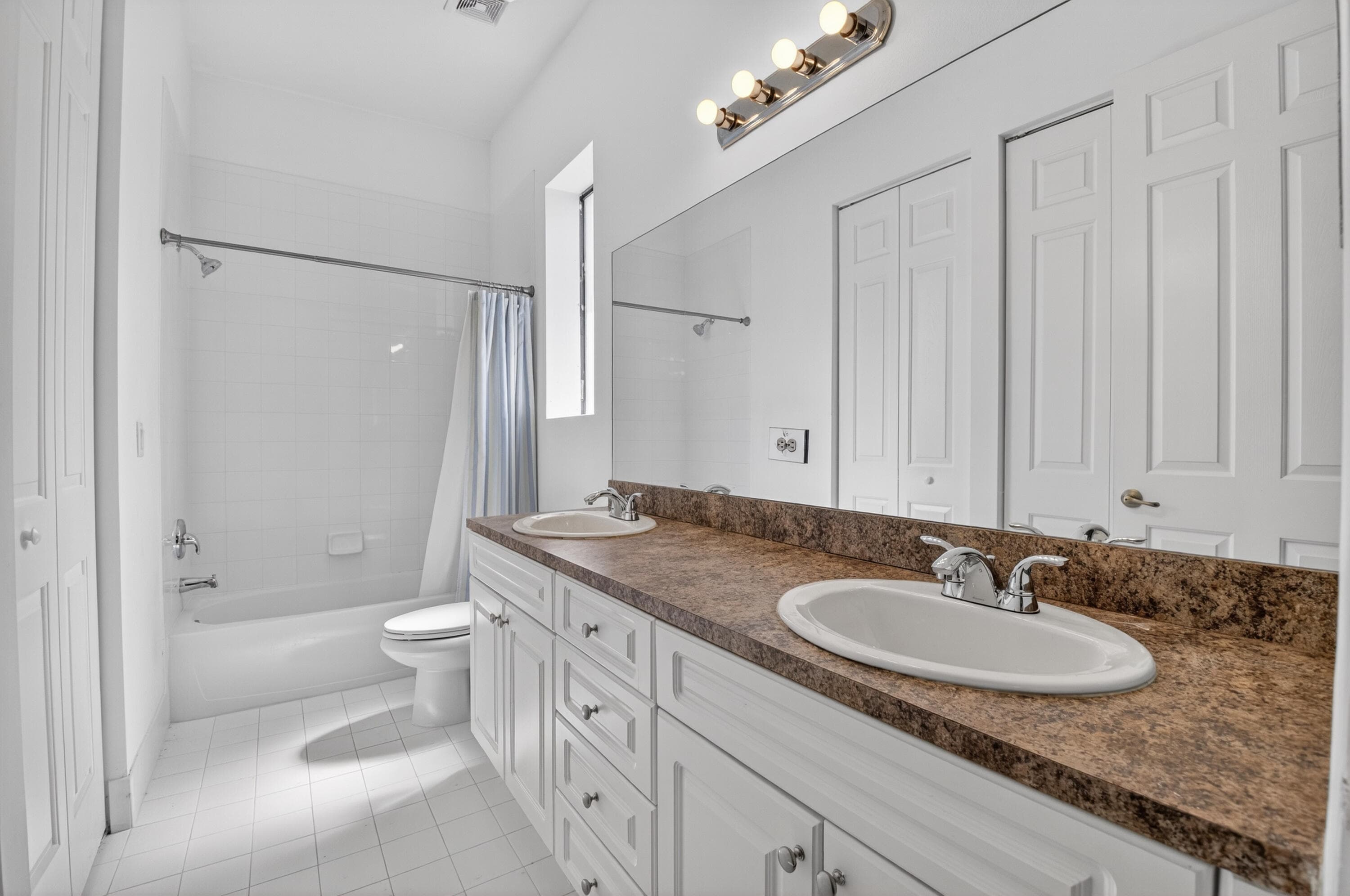 2515 Venetian Court, Boynton Beach, FL 33426 — photo 23 of 32