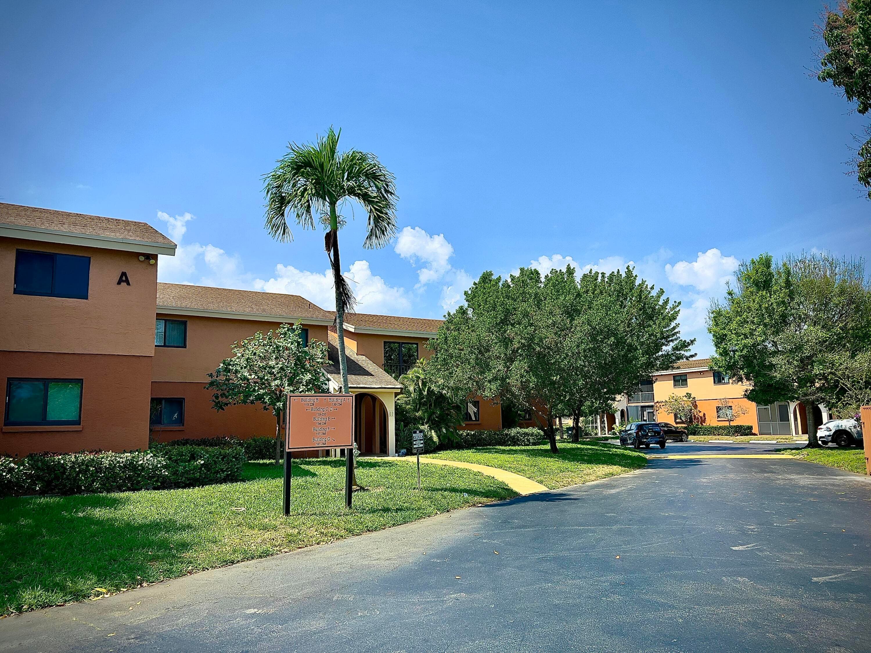50 SE 12th Street 2330, Boca Raton, FL 33432 — photo 3 of 33