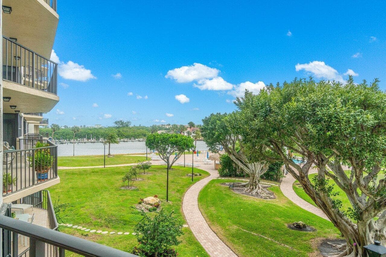899 Jeffery Street 3050, Boca Raton, FL 33487 — photo 18 of 31