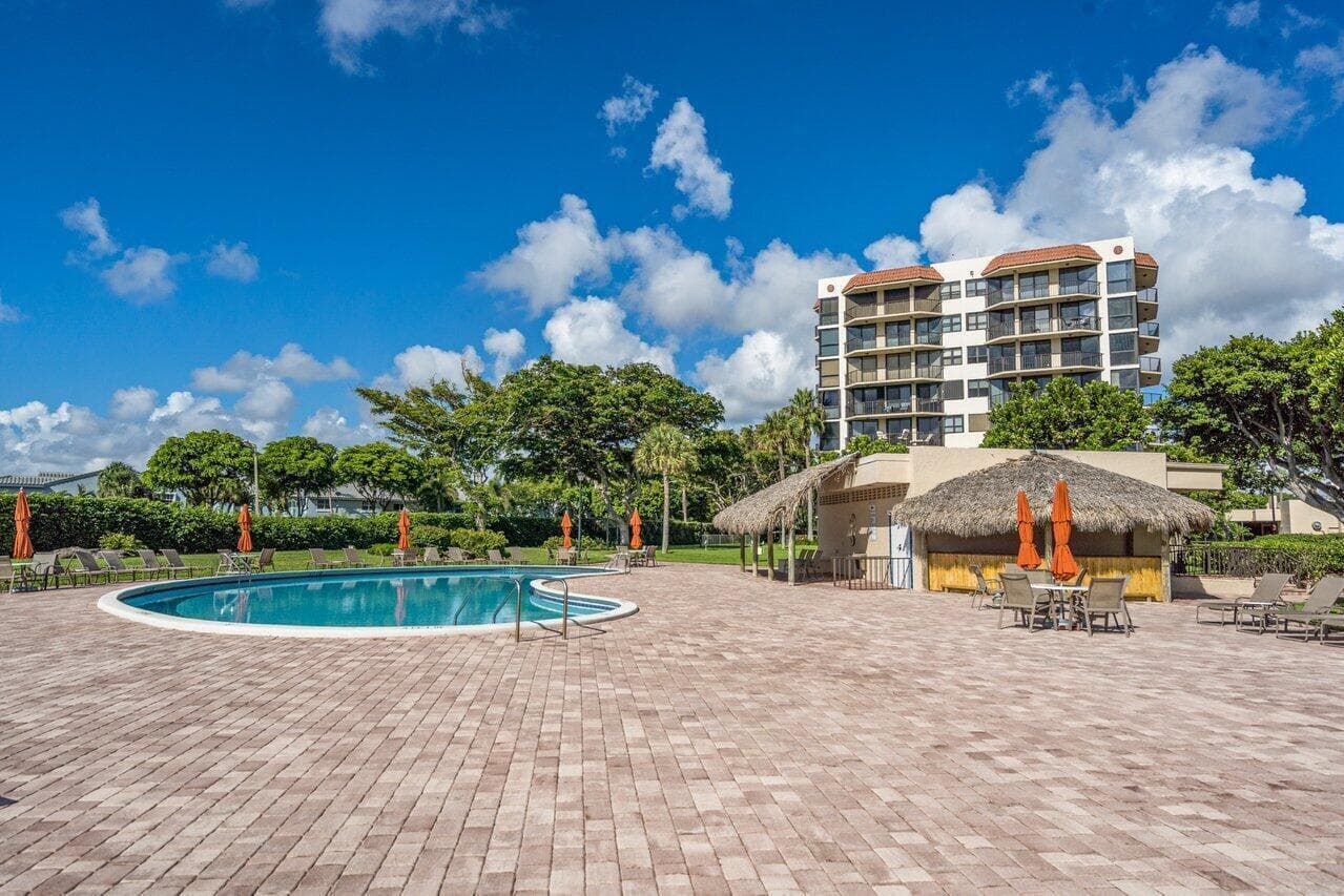 899 Jeffery Street 3050, Boca Raton, FL 33487 — photo 21 of 31