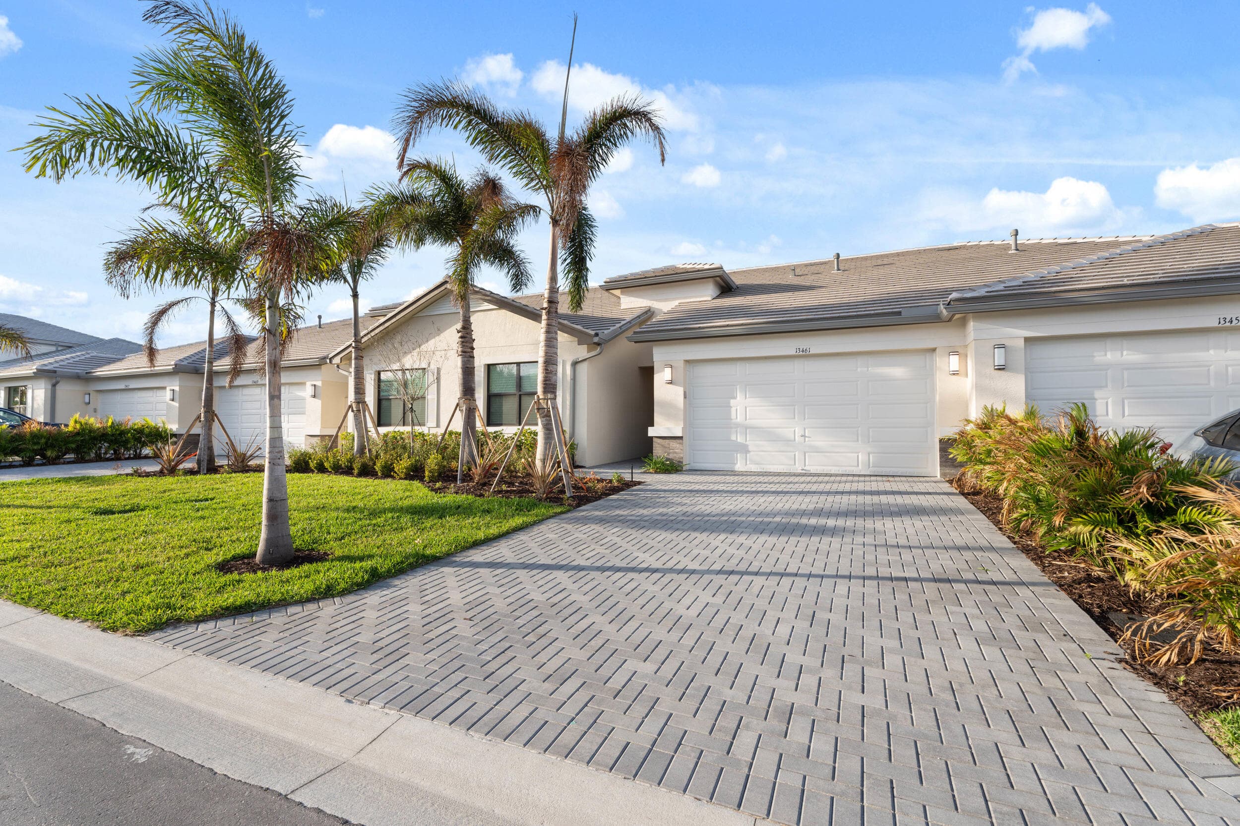 13461 SW Brightside Way, Port St. Lucie, FL 34987 — photo 3 of 51