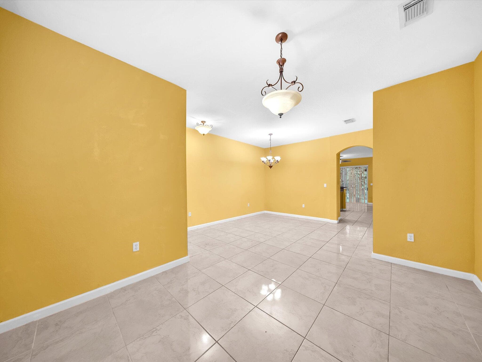21223 NW 14th Place 324, Miami Gardens, FL 33169 — photo 5 of 25