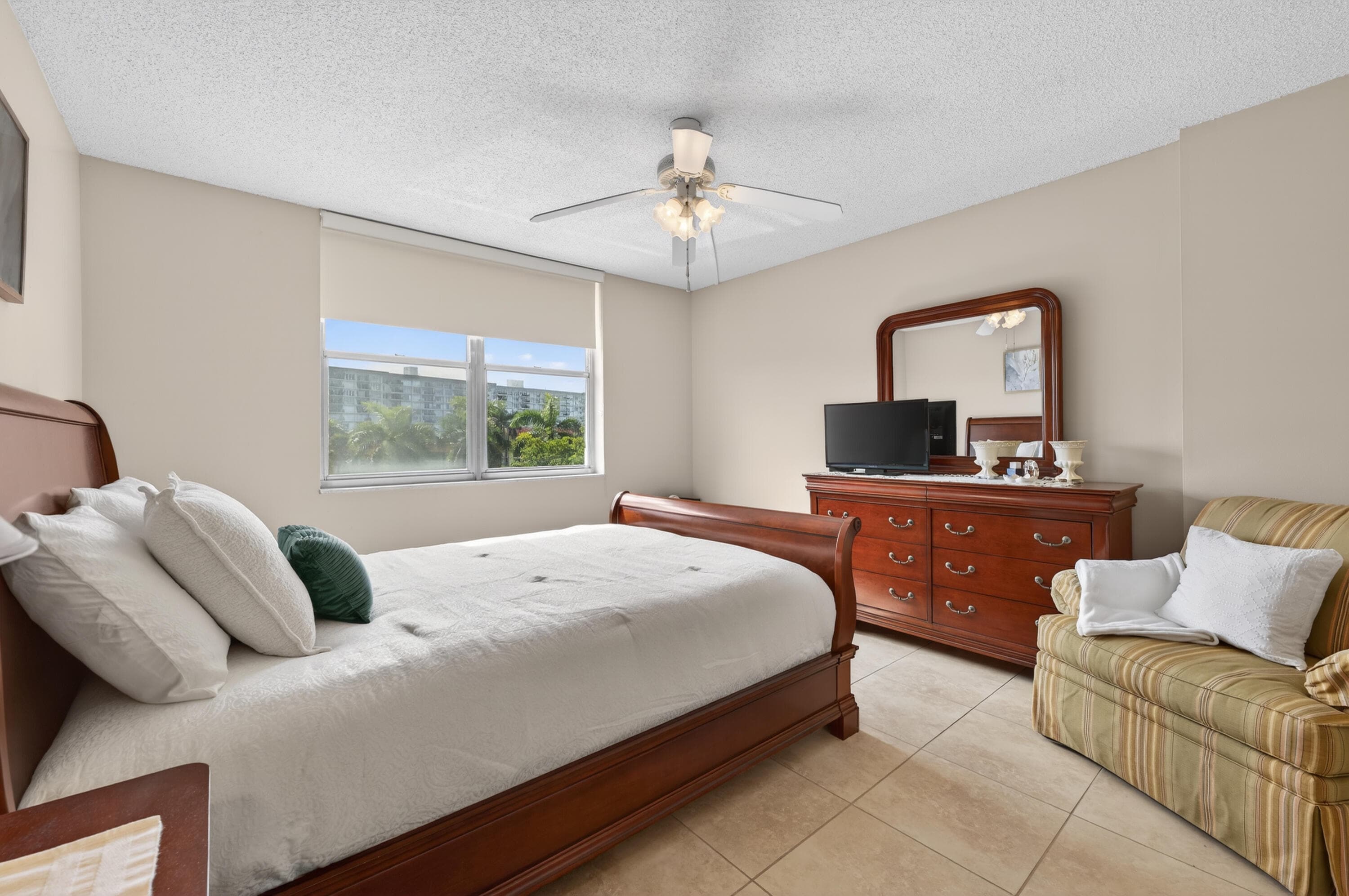 777 S Federal Highway Rp403, Pompano Beach, FL 33062 — photo 18 of 46