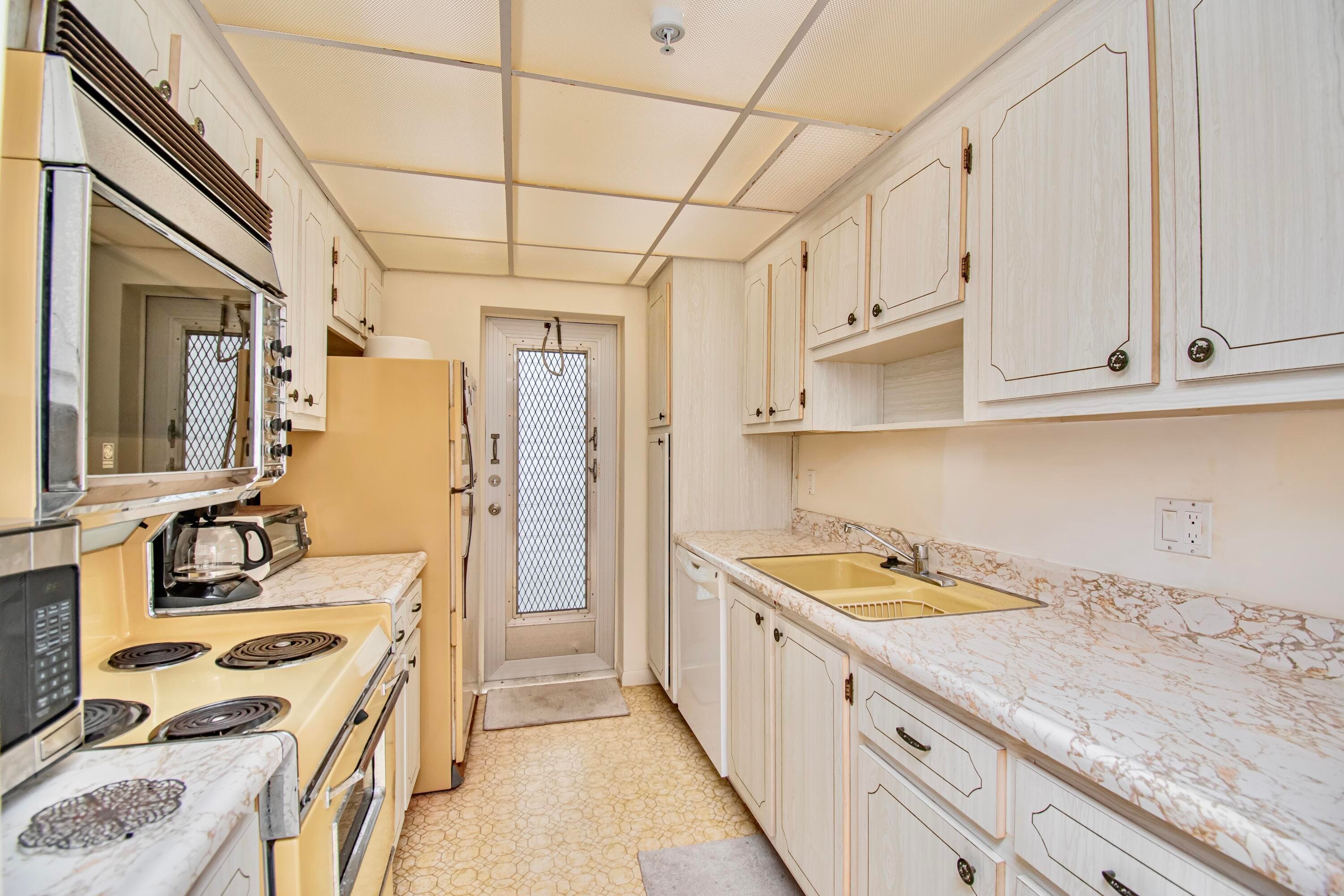 3101 S Ocean Boulevard 322, Highland Beach, FL 33487 — photo 13 of 47