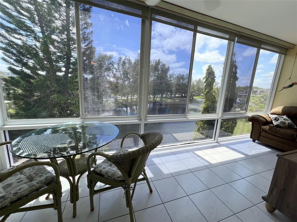 4159 Cambridge G 4159, Deerfield Beach, FL 33442 — photo 2 of 46