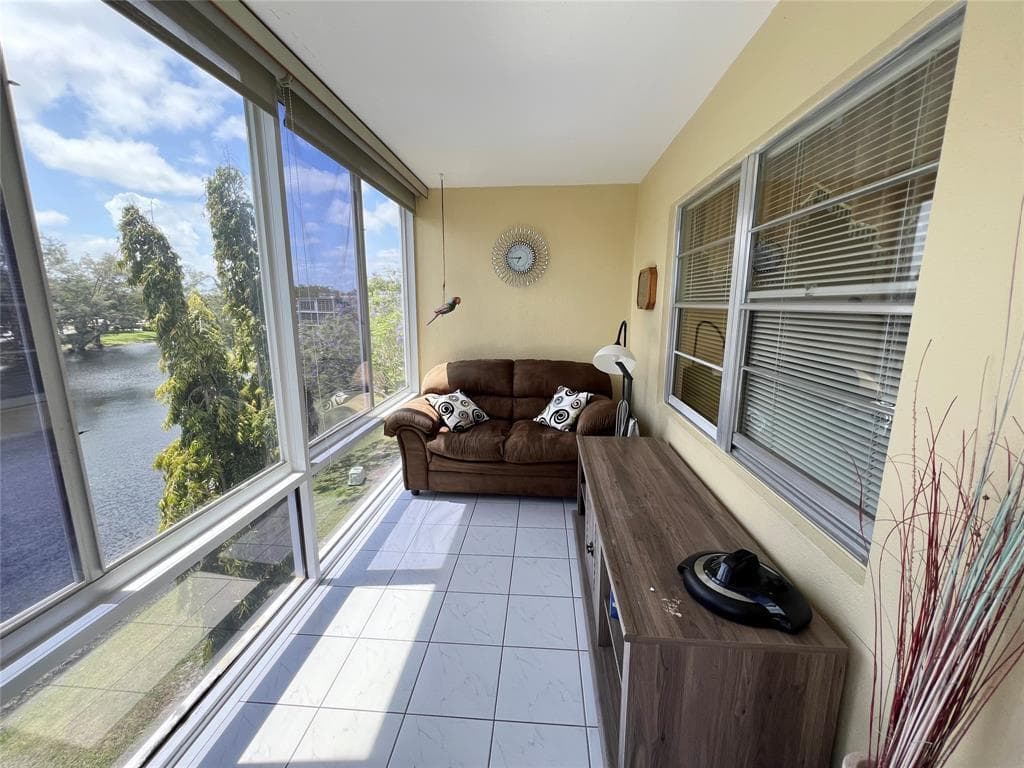 4159 Cambridge G 4159, Deerfield Beach, FL 33442 — photo 18 of 46