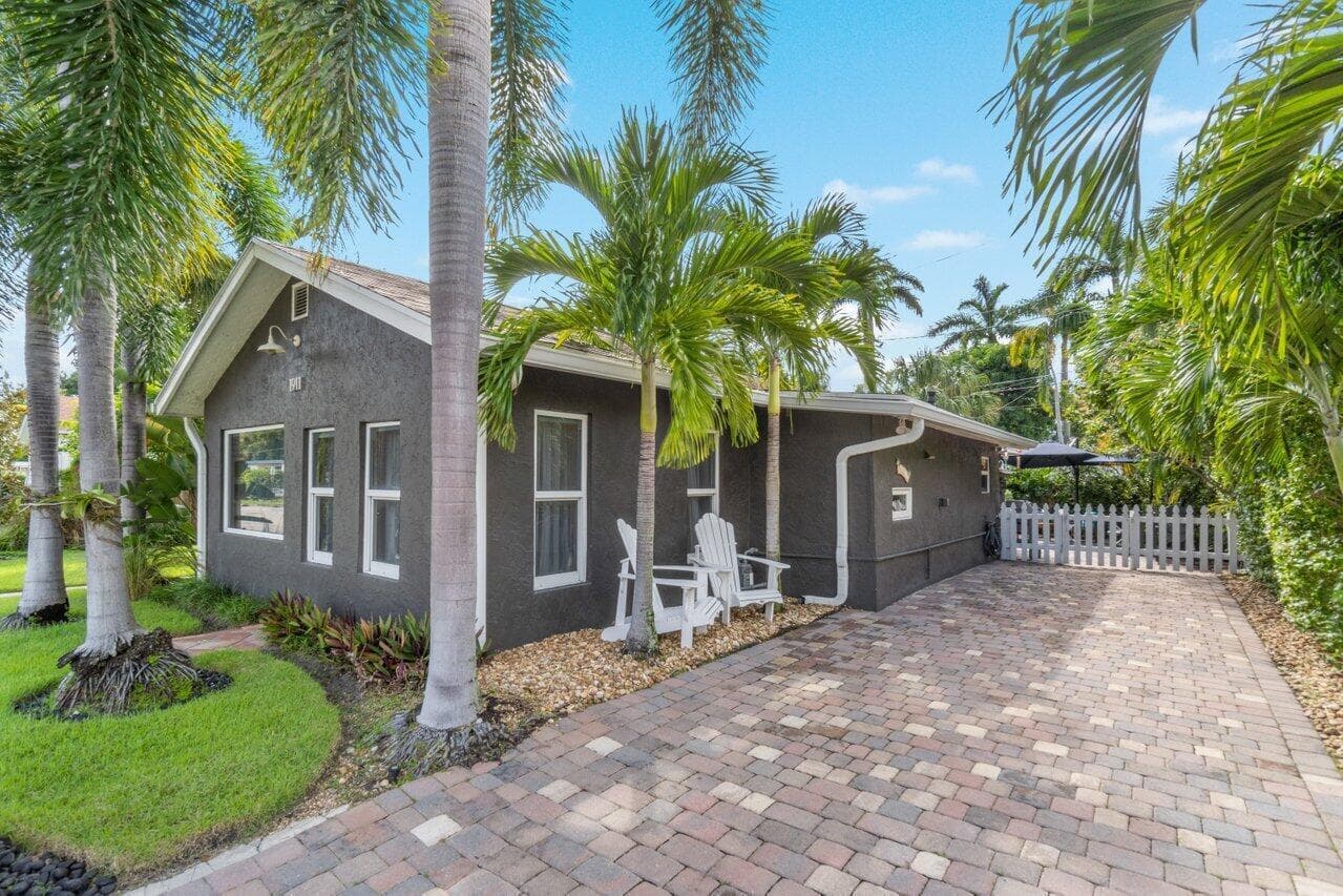 1911 Parker Avenue, West Palm Beach, FL 33401 — photo 12 of 111