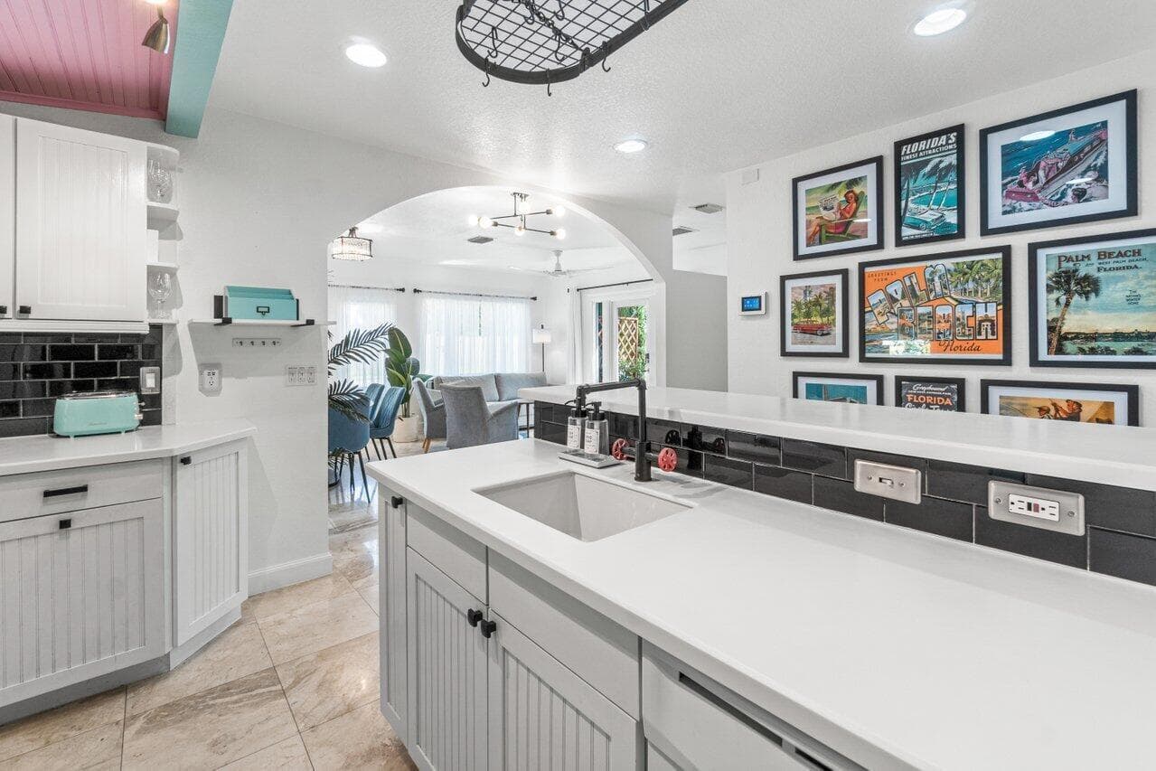 1911 Parker Avenue, West Palm Beach, FL 33401 — photo 23 of 111