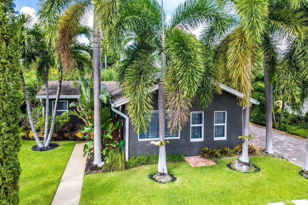 1911 Parker Avenue, West Palm Beach, FL 33401 — photo 62 of 111