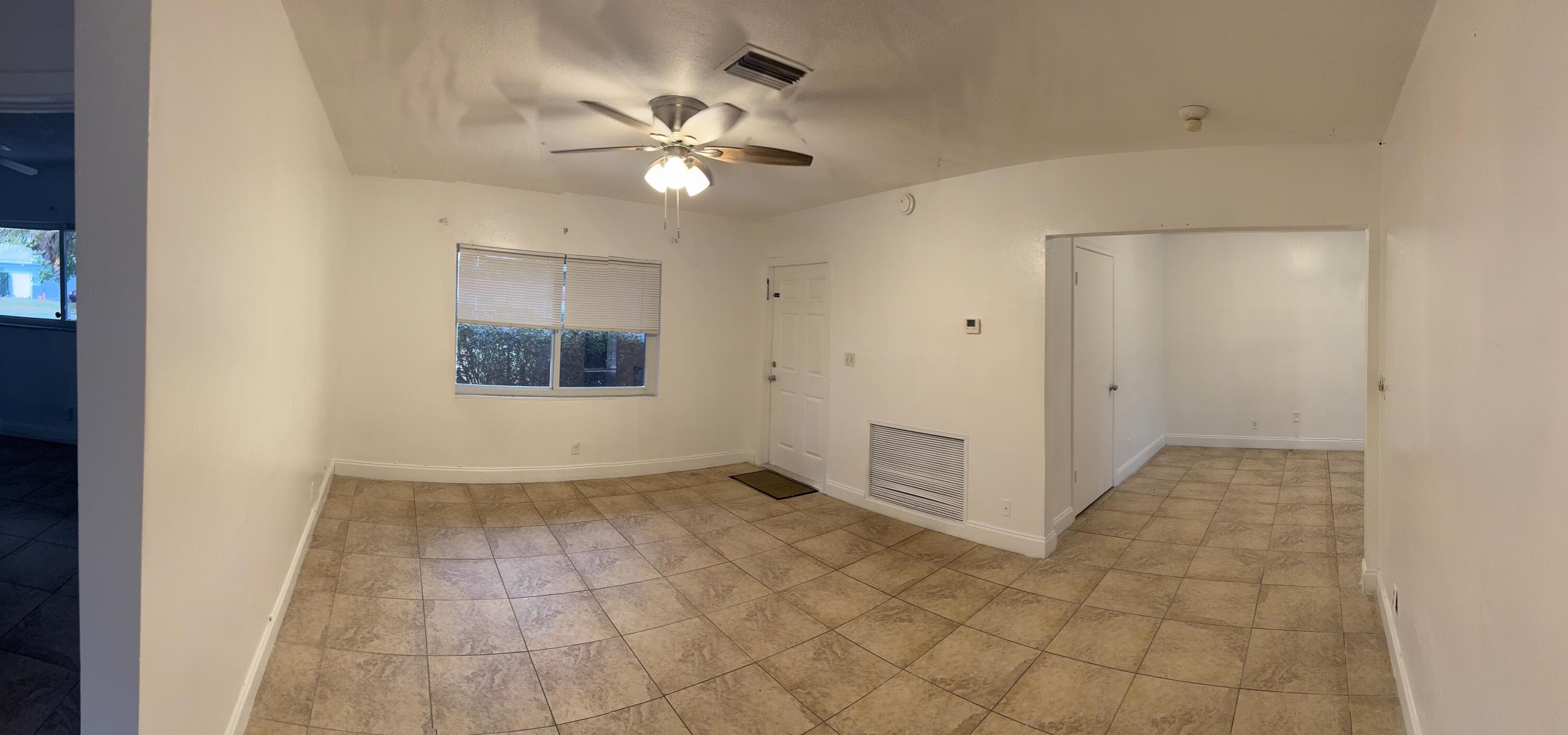 11180 NW 35th Street, Coral Springs, FL 33065 — photo 4 of 19