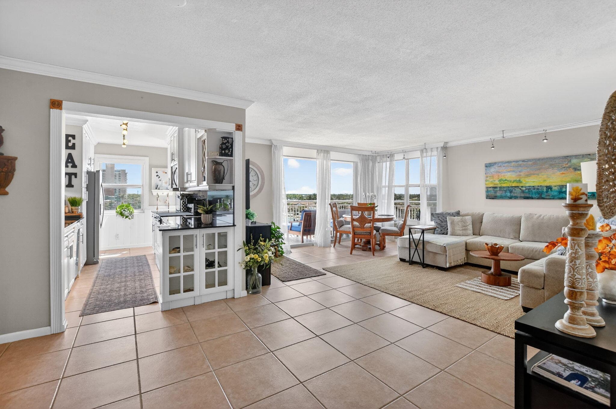 1050 Hillsboro Mile Hillsboro Mile 602w, Hillsboro Beach, FL 33062 — photo 3 of 59