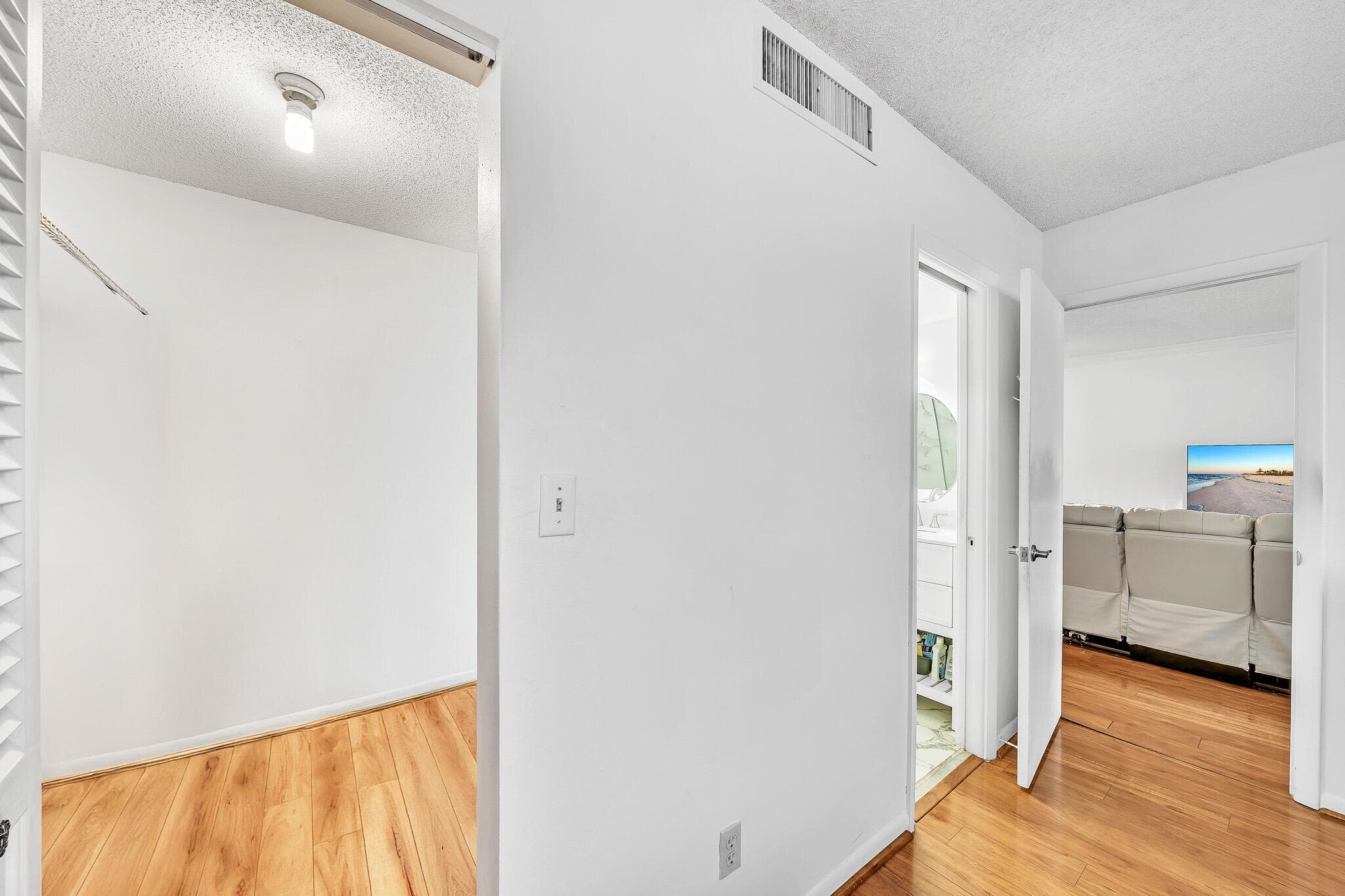 5940 NW 64th Avenue Unit 101, Tamarac, FL 33319 — photo 4 of 39
