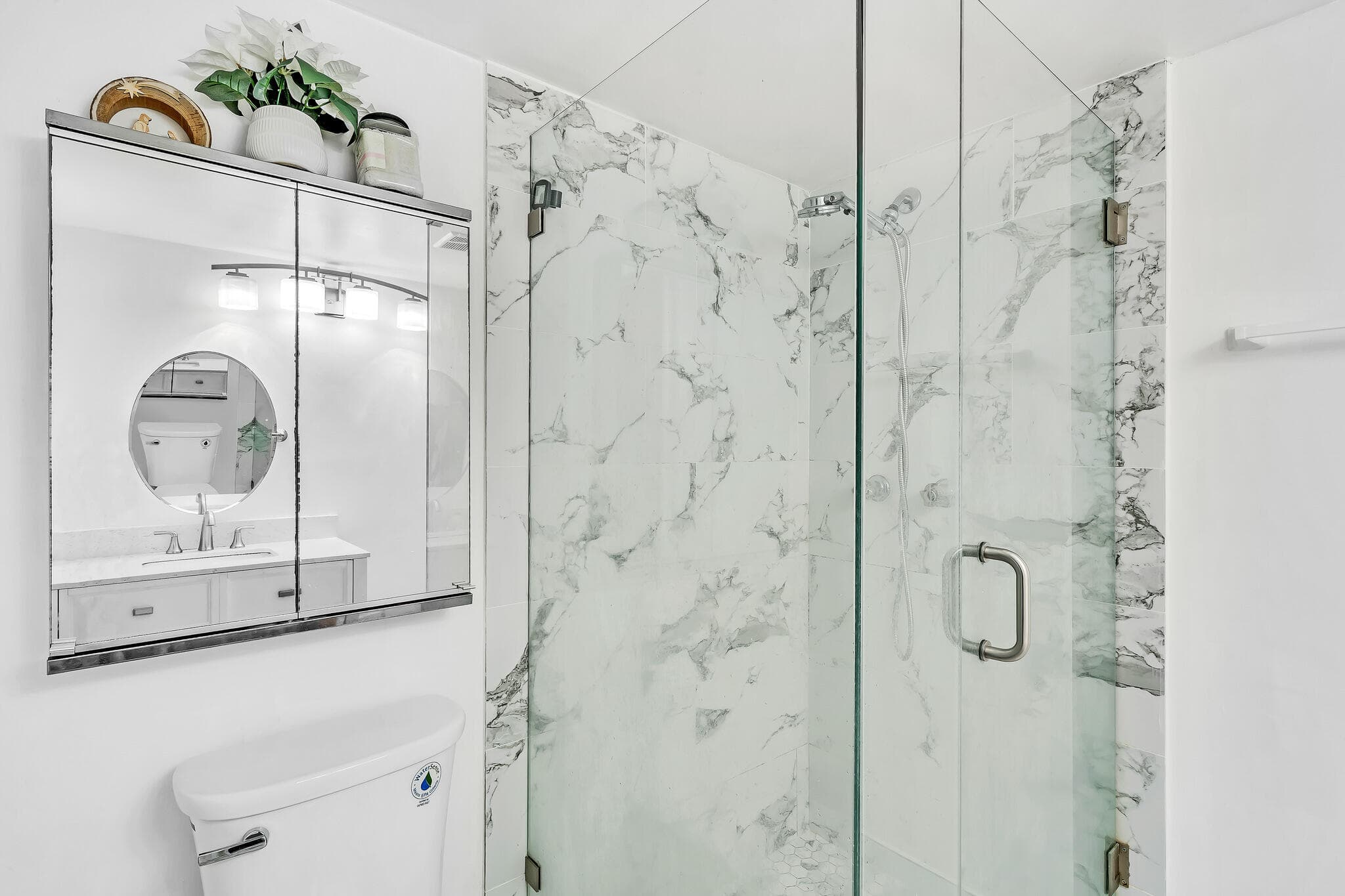 5940 NW 64th Avenue Unit 101, Tamarac, FL 33319 — photo 3 of 39