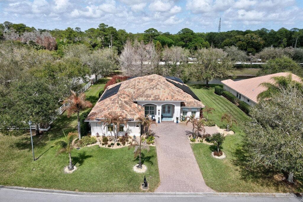 8260 Meredith Place, Vero Beach, FL 32968 — photo 46 of 53
