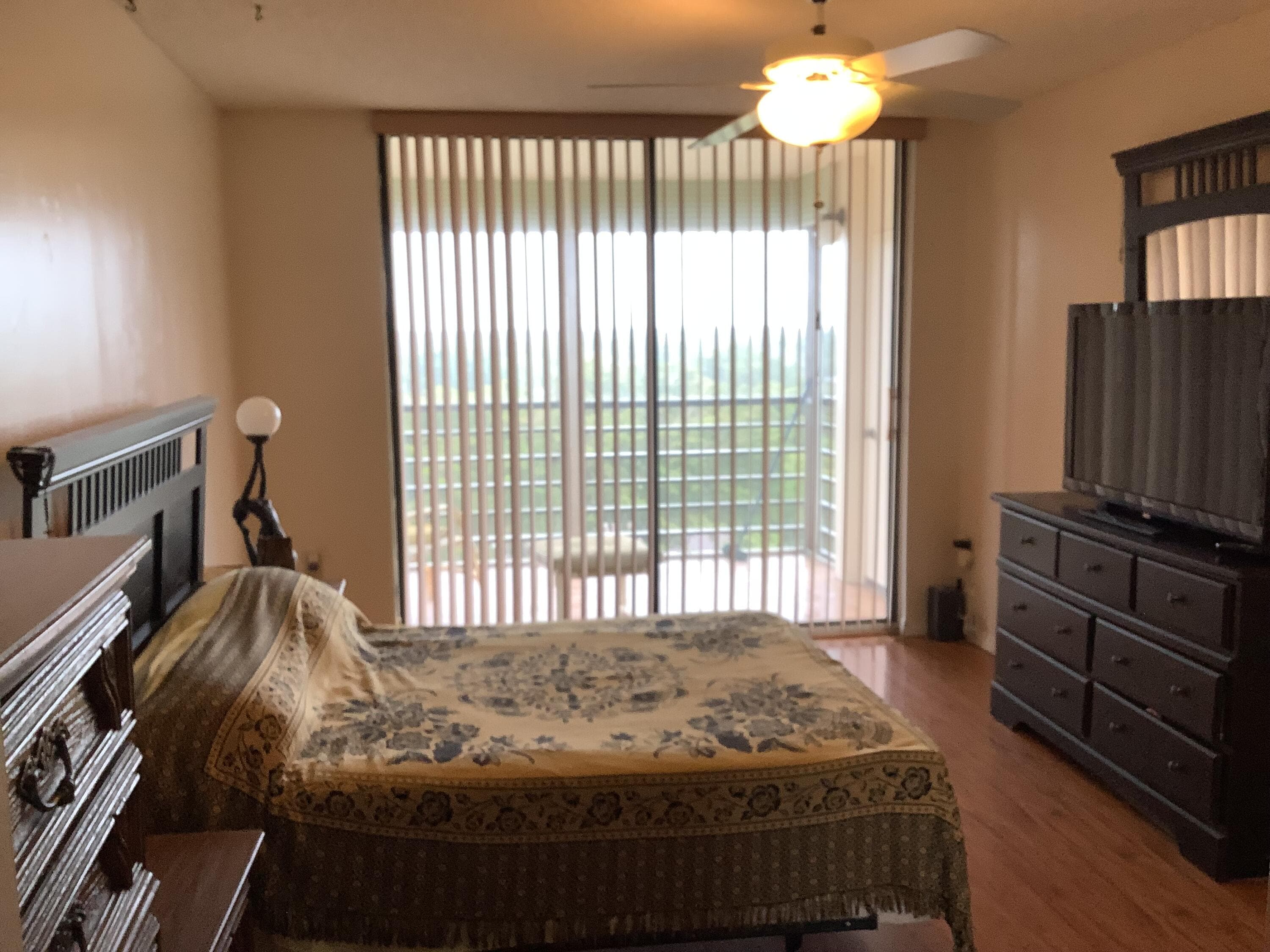1300 Saint Charles Place Unit Ph13, Pembroke Pines, FL 33026 — photo 23 of 43