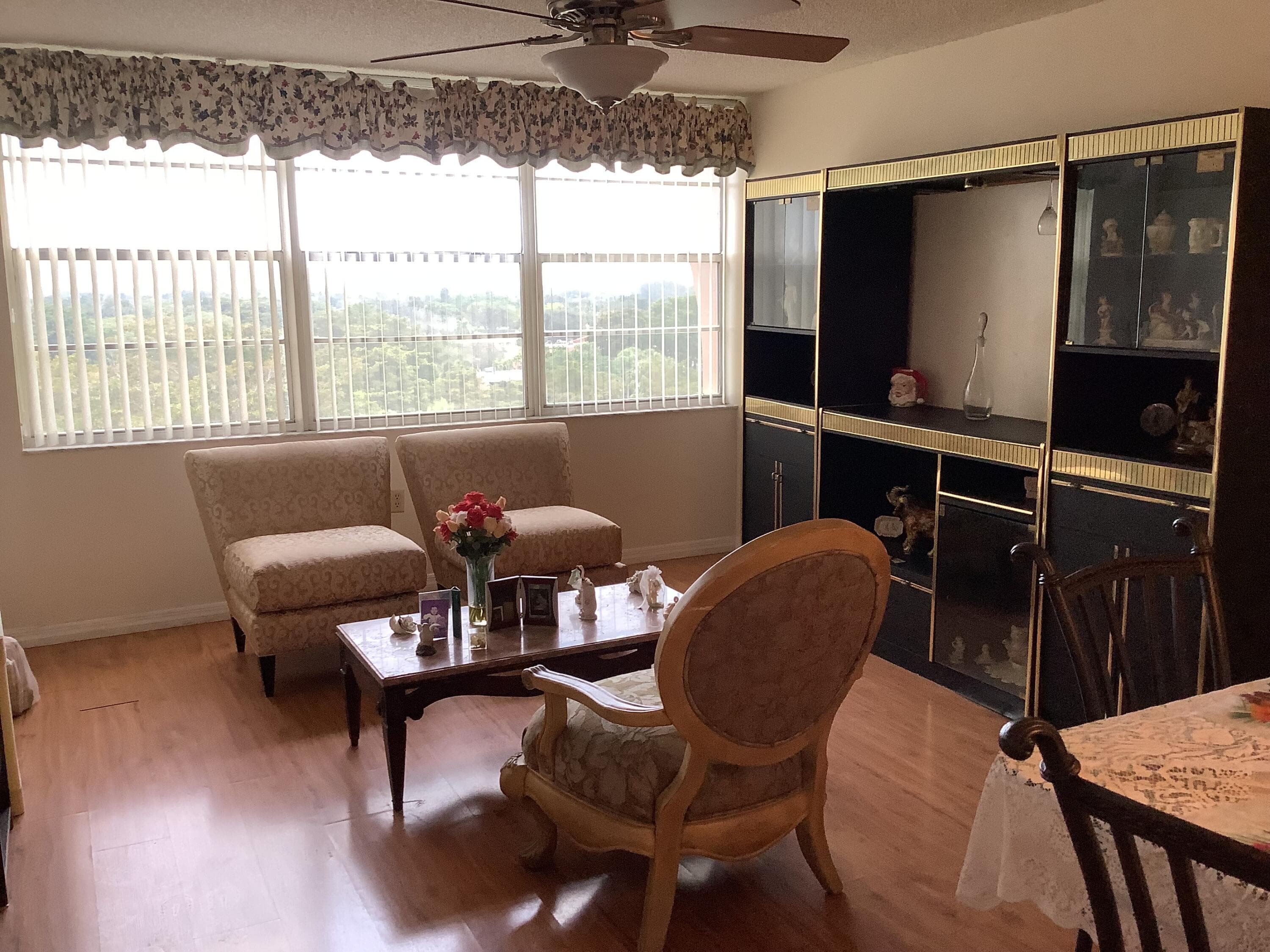 1300 Saint Charles Place Unit Ph13, Pembroke Pines, FL 33026 — photo 35 of 43