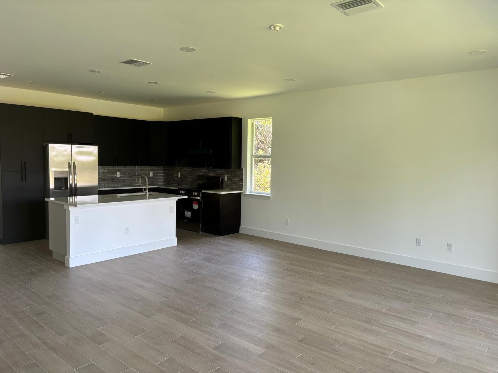 500 Sunset Road N, Rotonda West, FL 33947 — photo 5 of 25