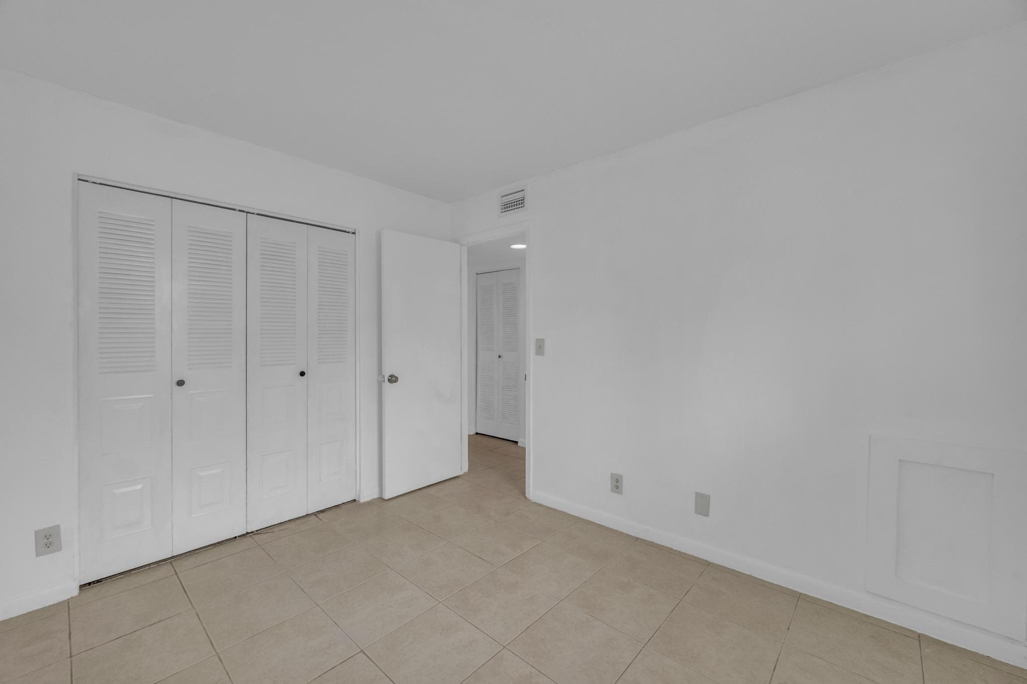 1552 SE Royal Green Circle O-103, Port St. Lucie, FL 34952 — photo 17 of 32