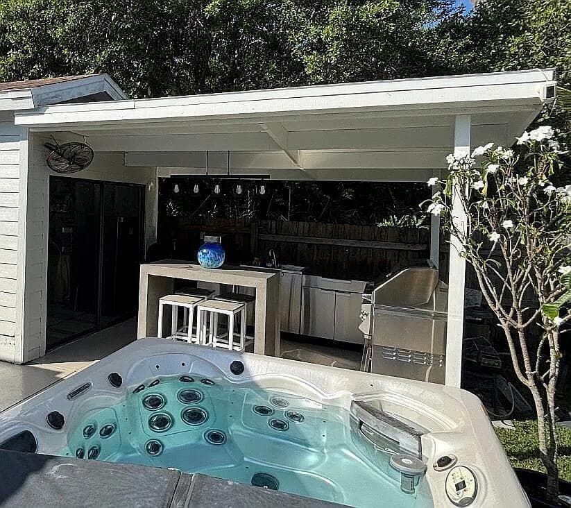 186 12th Street SE, Vero Beach, FL 32962 — photo 10 of 14