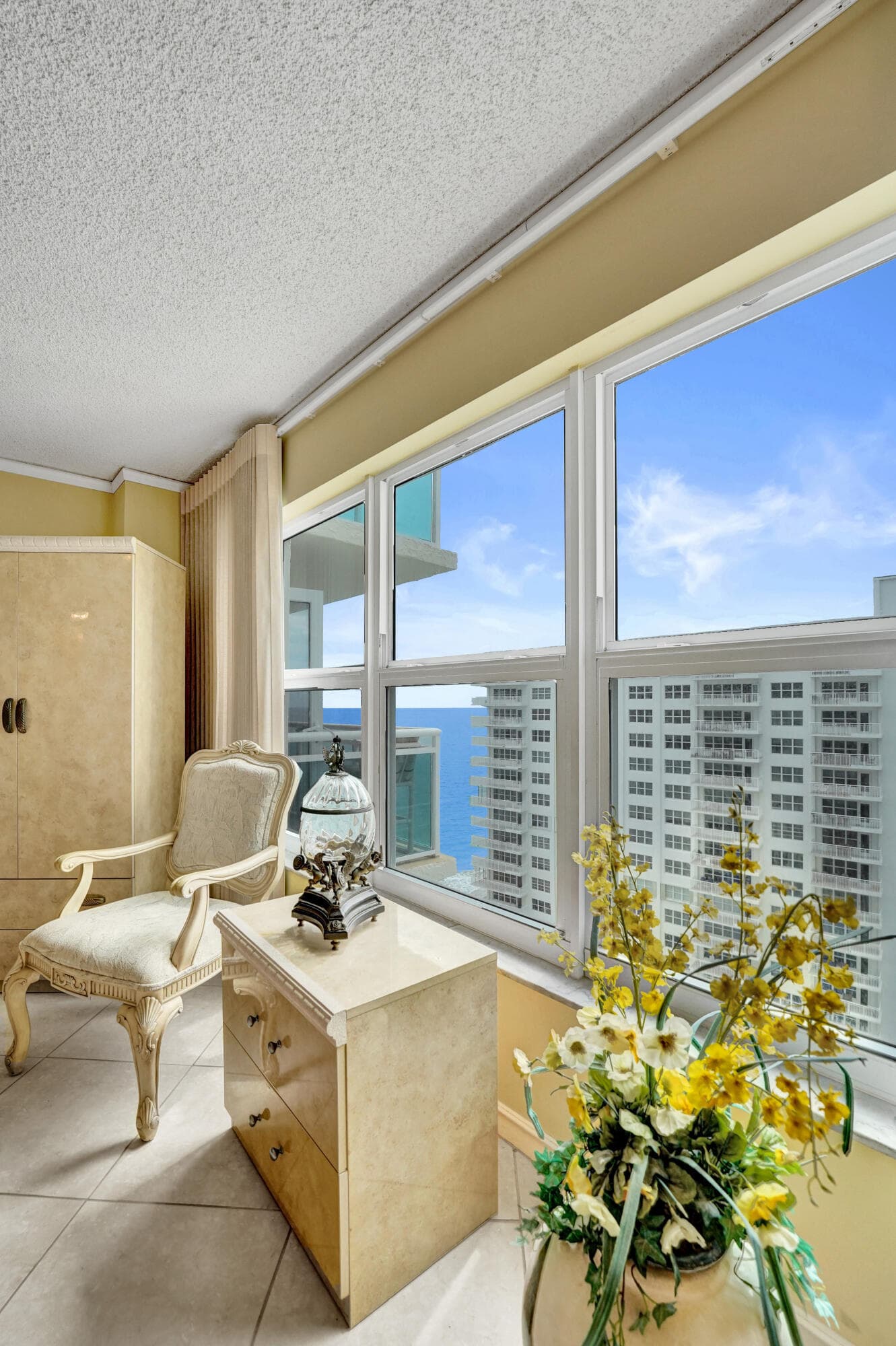 3900 Galt Ocean Drive Apt 1804, Fort Lauderdale, FL 33308 — photo 38 of 91