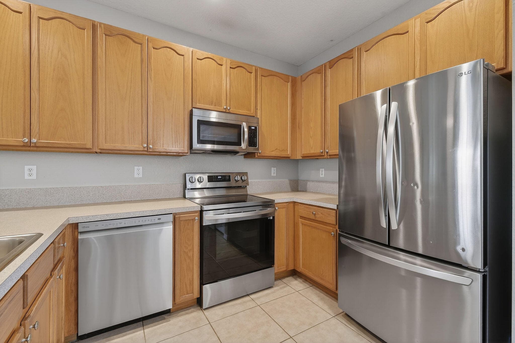 355 E Thatch Palm Circle 103, Jupiter, FL 33458 — photo 35 of 89