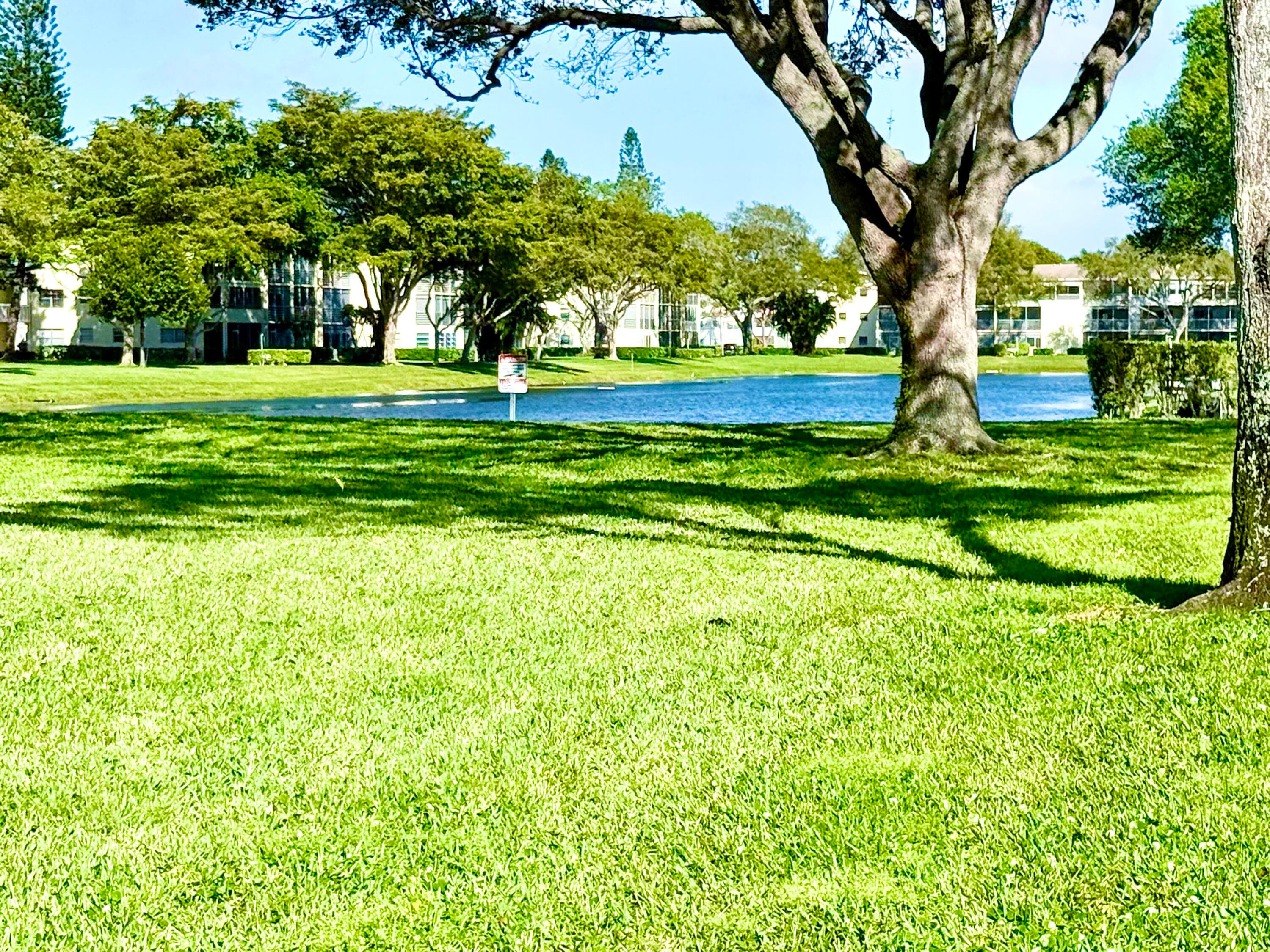 13 Dorset A, Boca Raton, FL 33434 — photo 10 of 69
