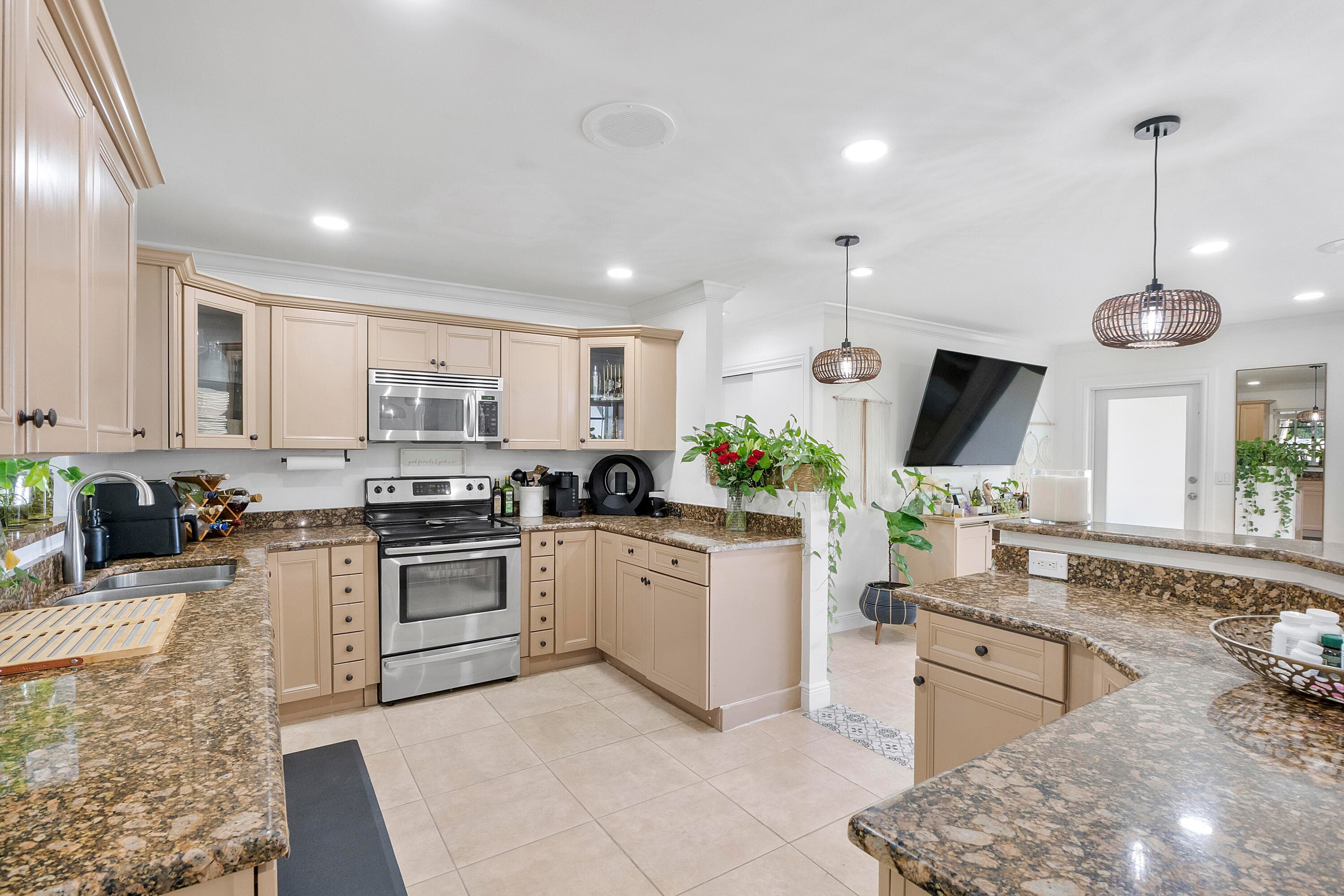 101 SE 13th Street, Deerfield Beach, FL 33441 — photo 6 of 18