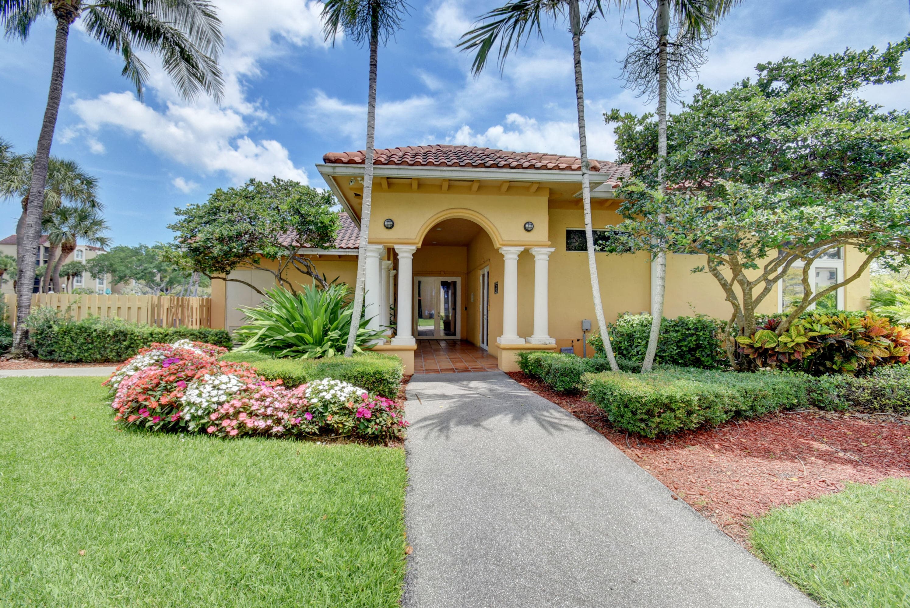 950 Lavers Circle F307, Delray Beach, FL 33444 — photo 42 of 51