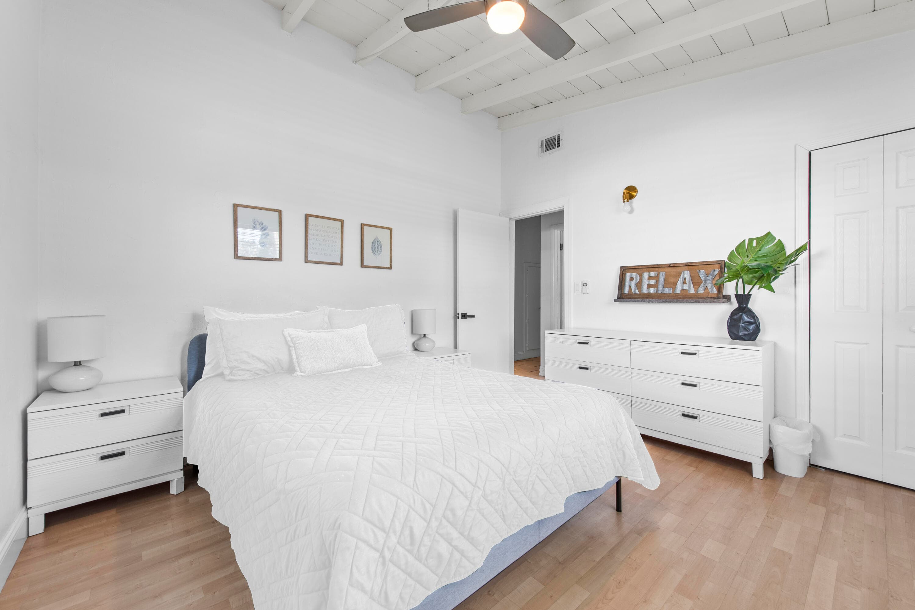408 NW 29th Street, Wilton Manors, FL 33311 — photo 12 of 20