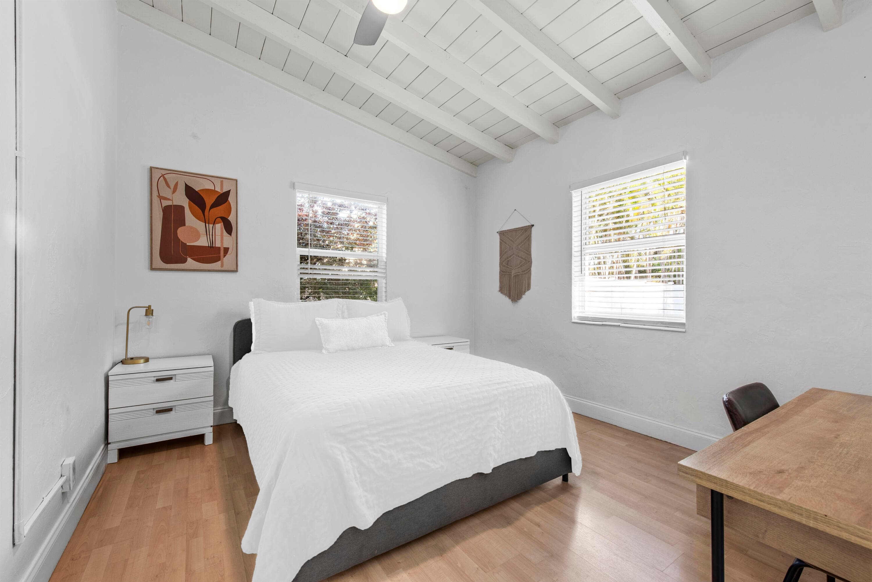 408 NW 29th Street, Wilton Manors, FL 33311 — photo 13 of 20