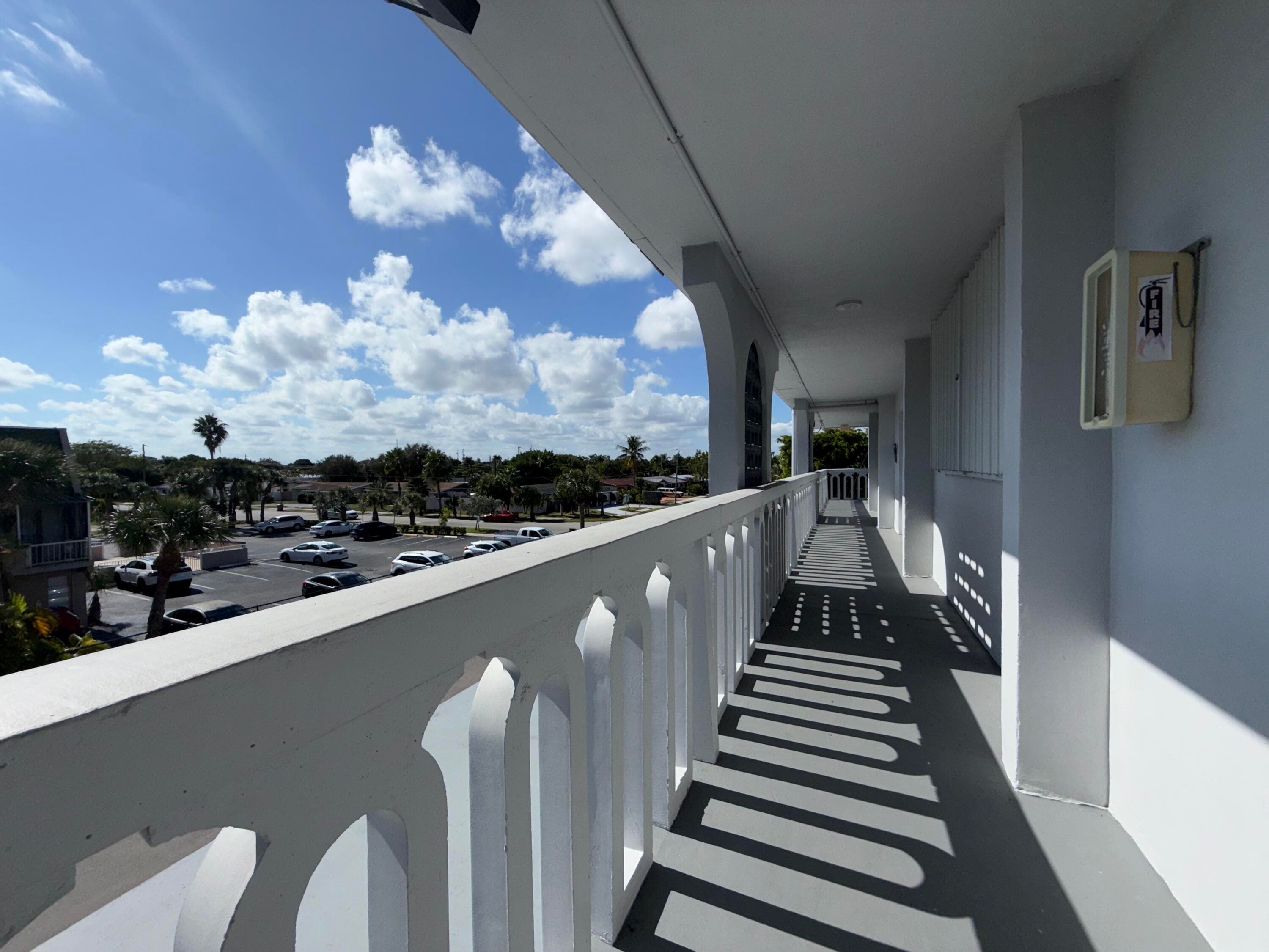 1040 SE 4th Avenue 331, Deerfield Beach, FL 33441 — photo 1 of 15