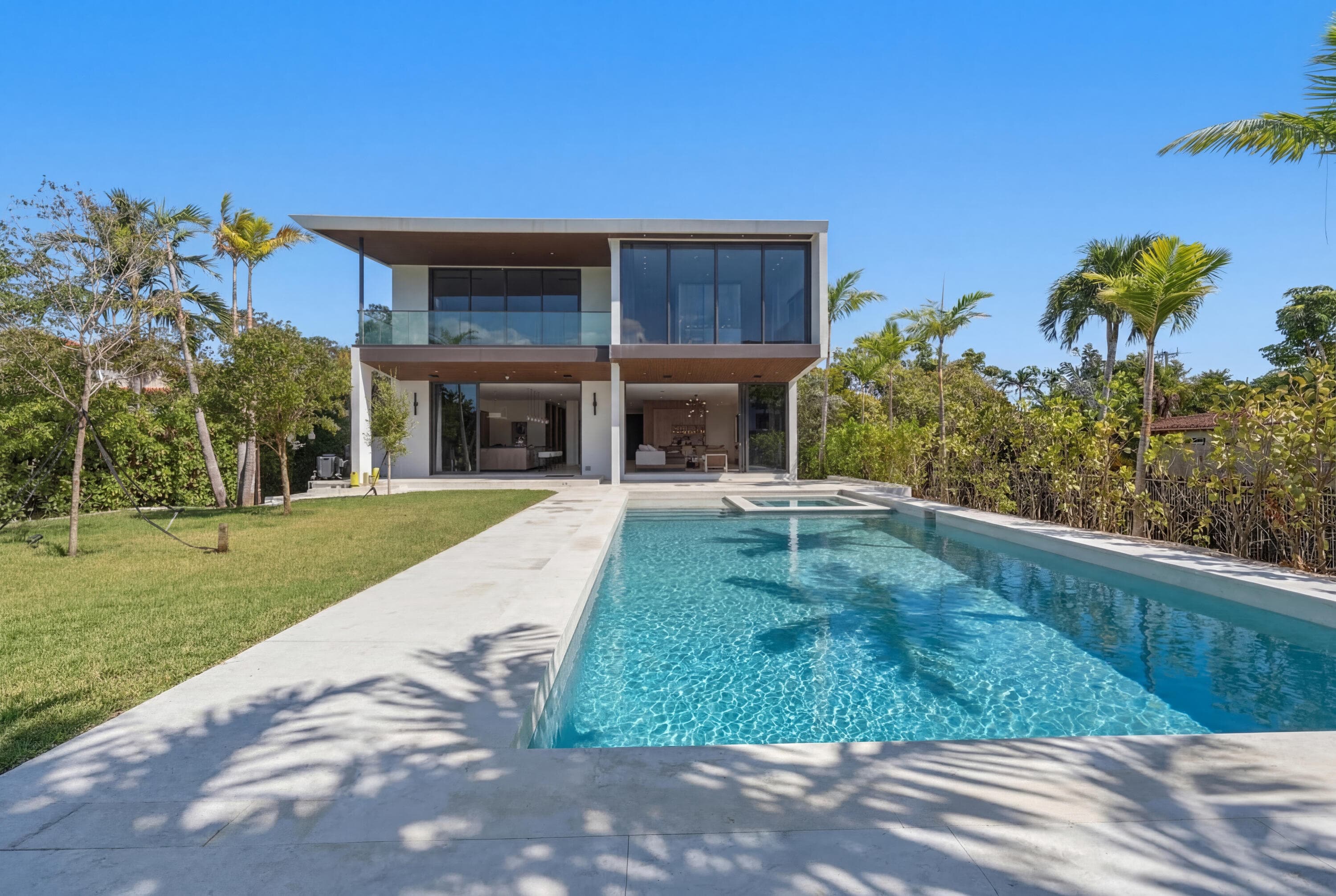 930 S Shore Drive, Miami Beach, FL 33141 — photo 34 of 37