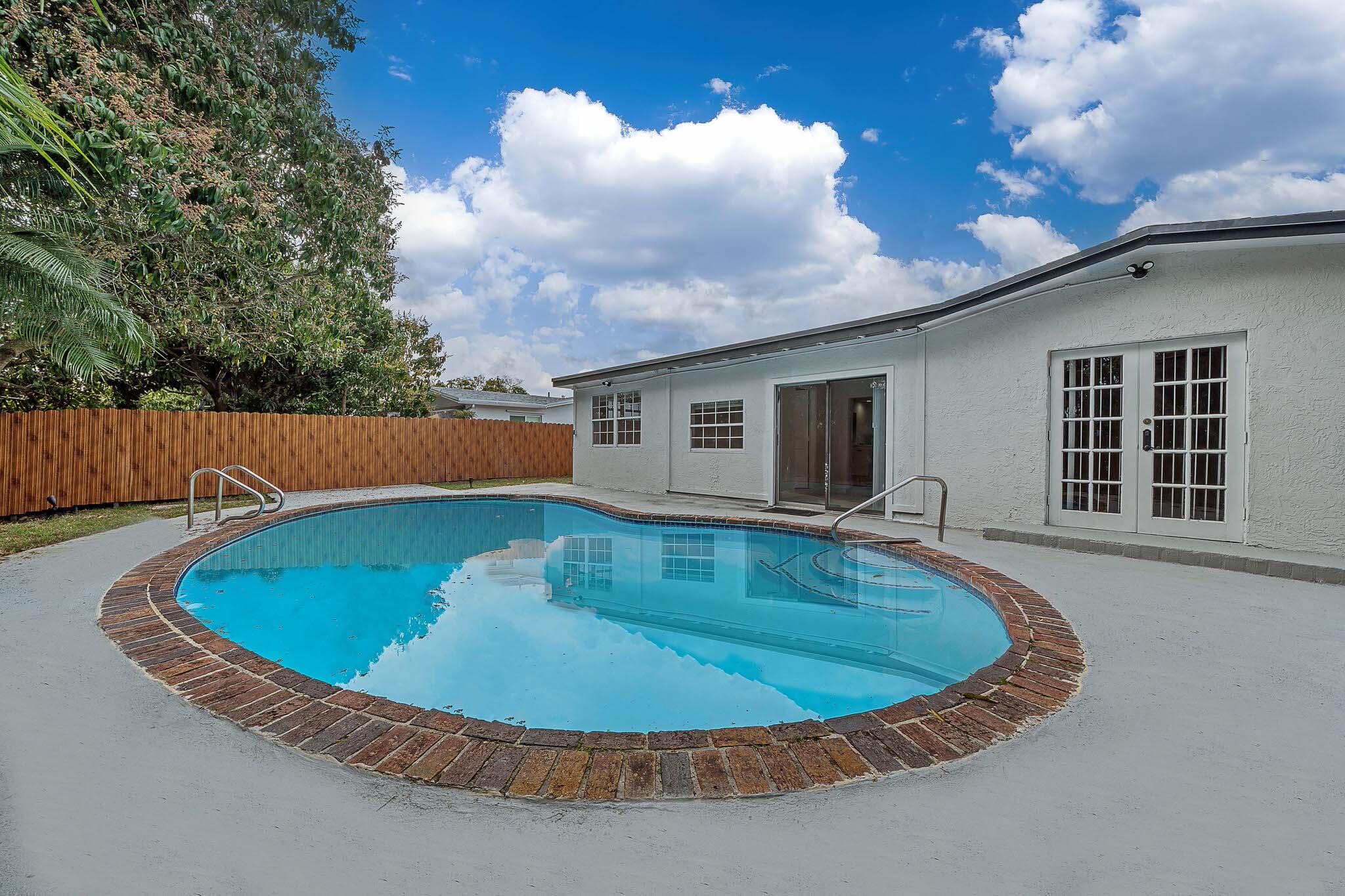 6520 Kimberly Boulevard, North Lauderdale, FL 33068 — photo 41 of 76