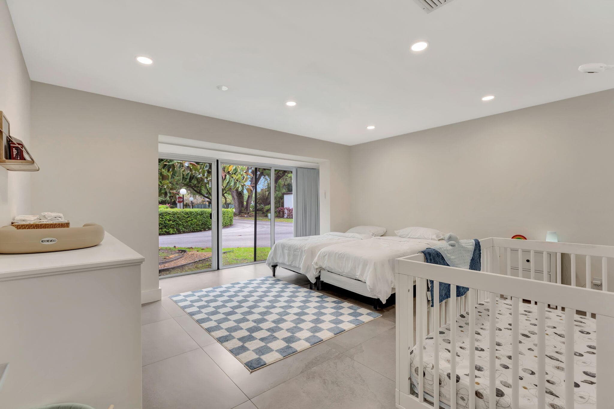 3019 N 57th Drive, Hollywood, FL 33021 — photo 3 of 44