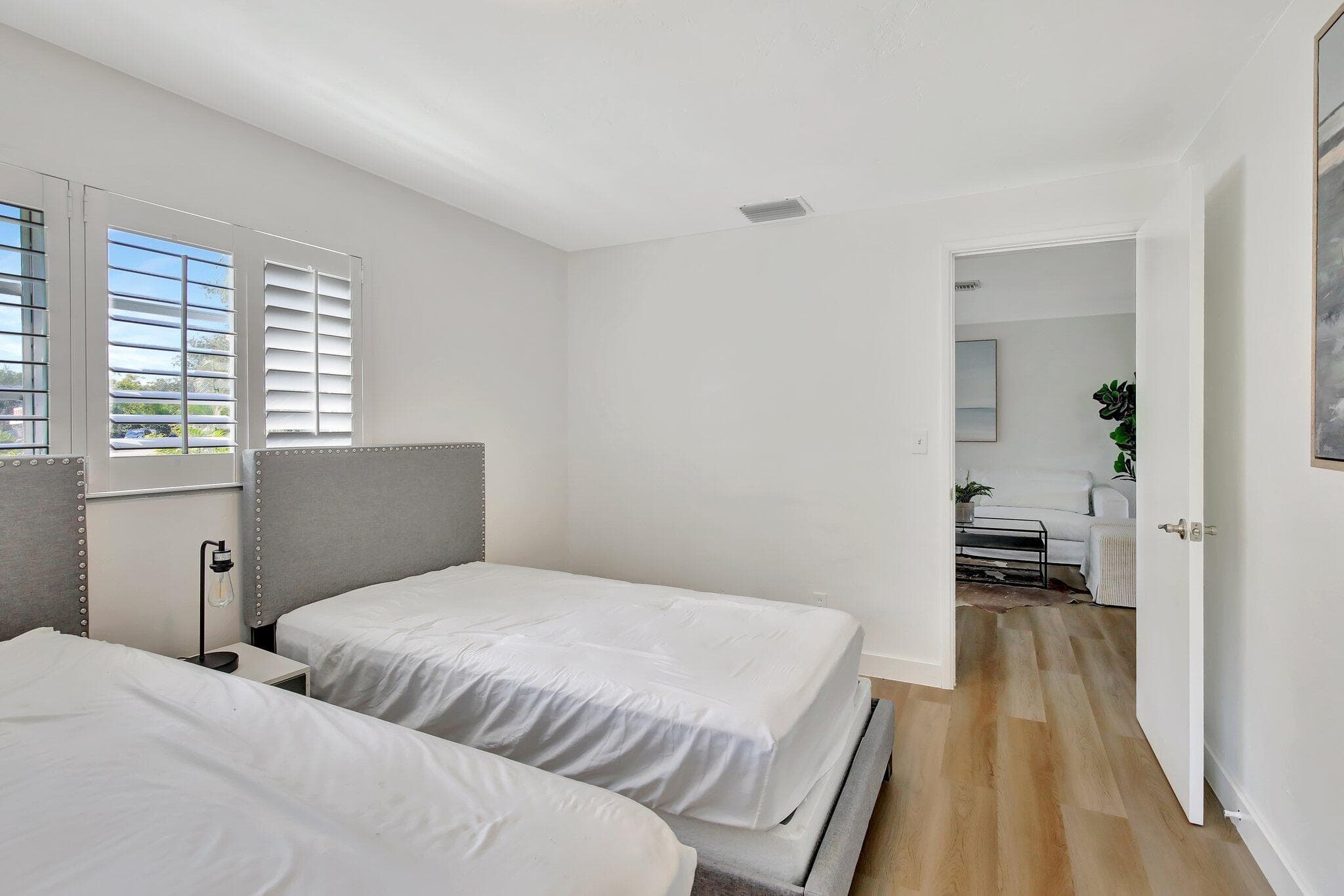 3019 N 57th Drive, Hollywood, FL 33021 — photo 37 of 44