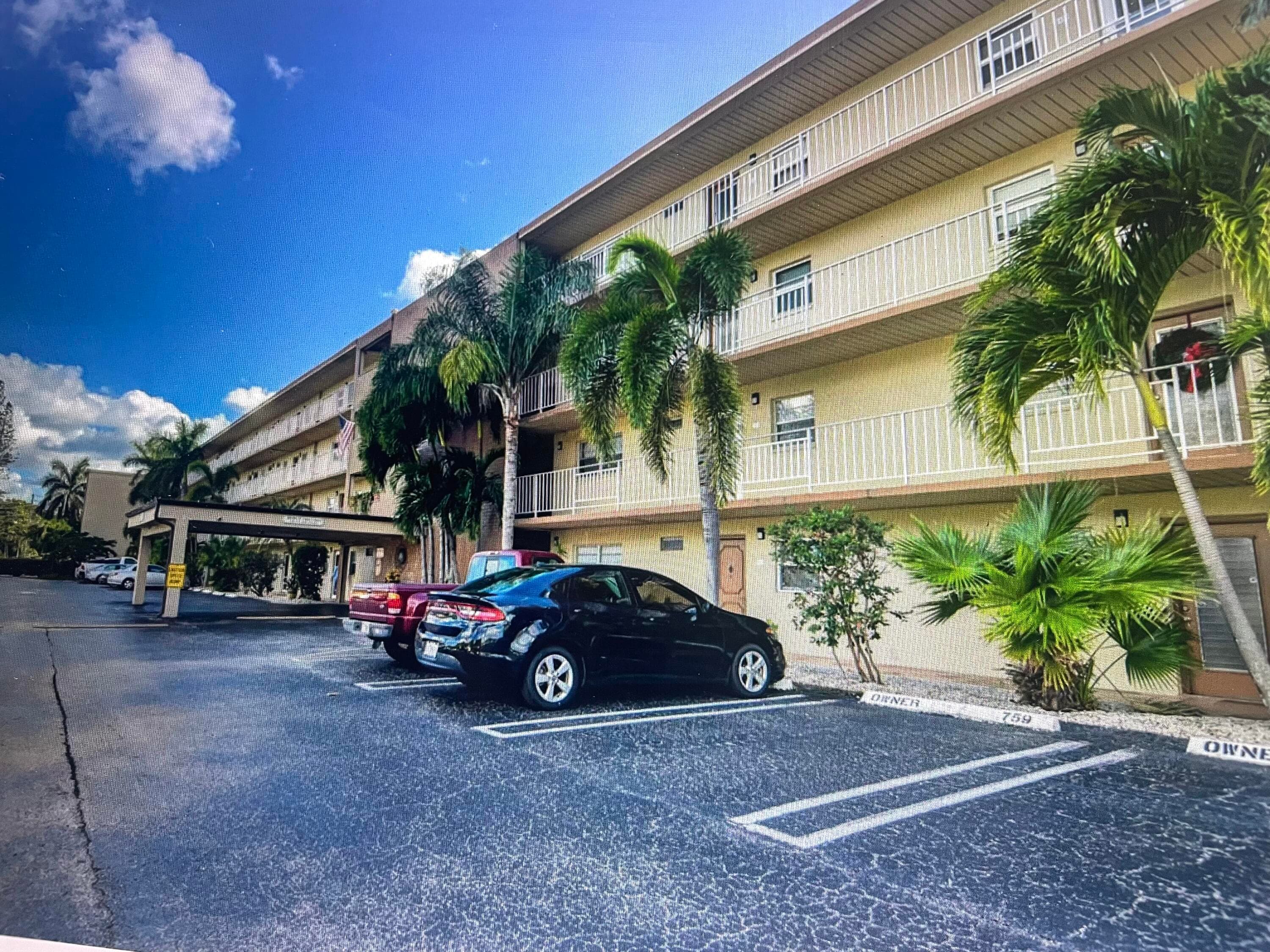 300 NE 26th Avenue 1080, Boynton Beach, FL 33435 — photo 4 of 33