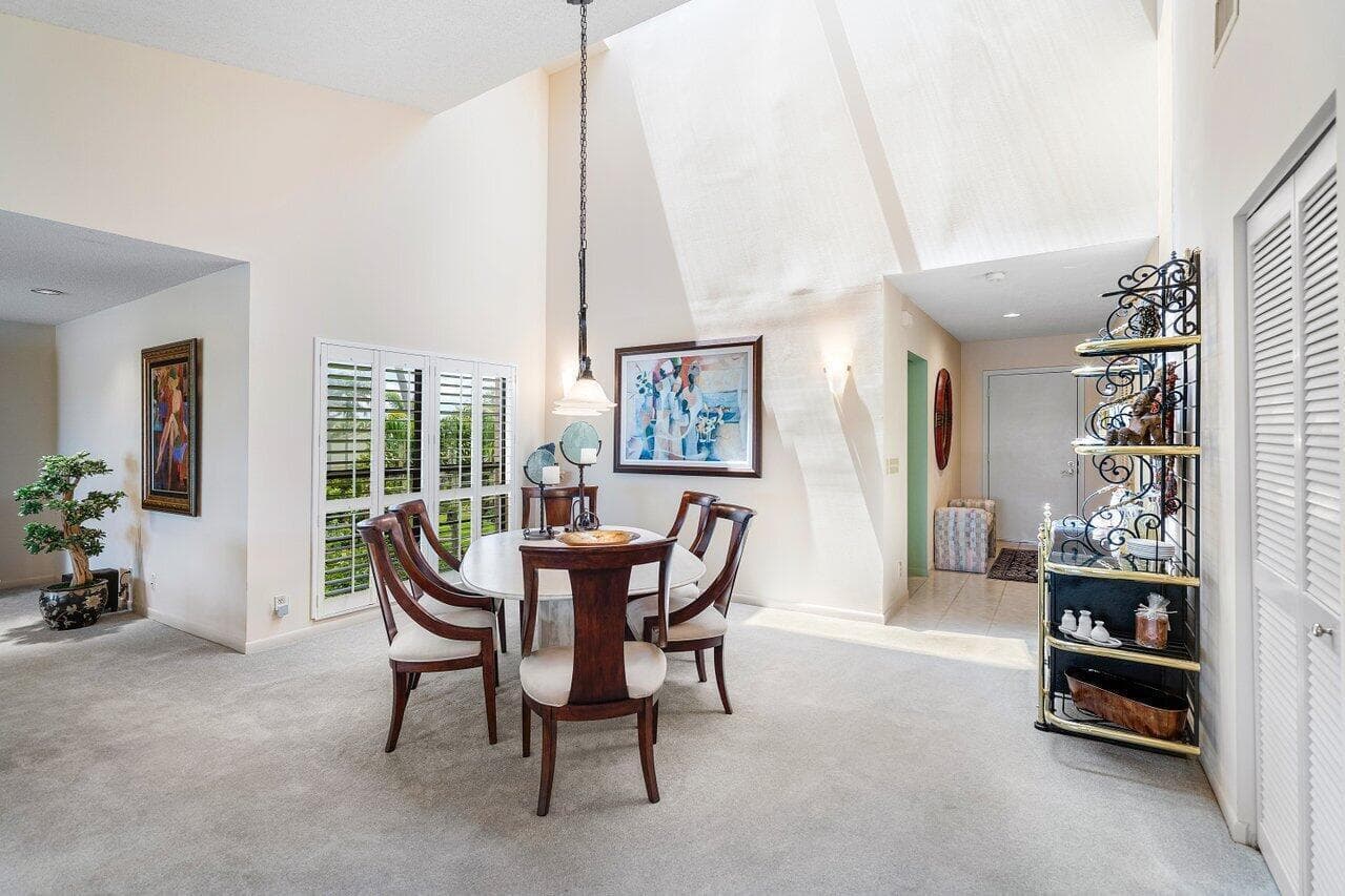 69 Eastgate Drive Unit D, Boynton Beach, FL 33436 — photo 3 of 45