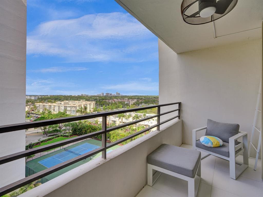 2500 Parkview Drive 1112, Hallandale Beach, FL 33009 — photo 16 of 54