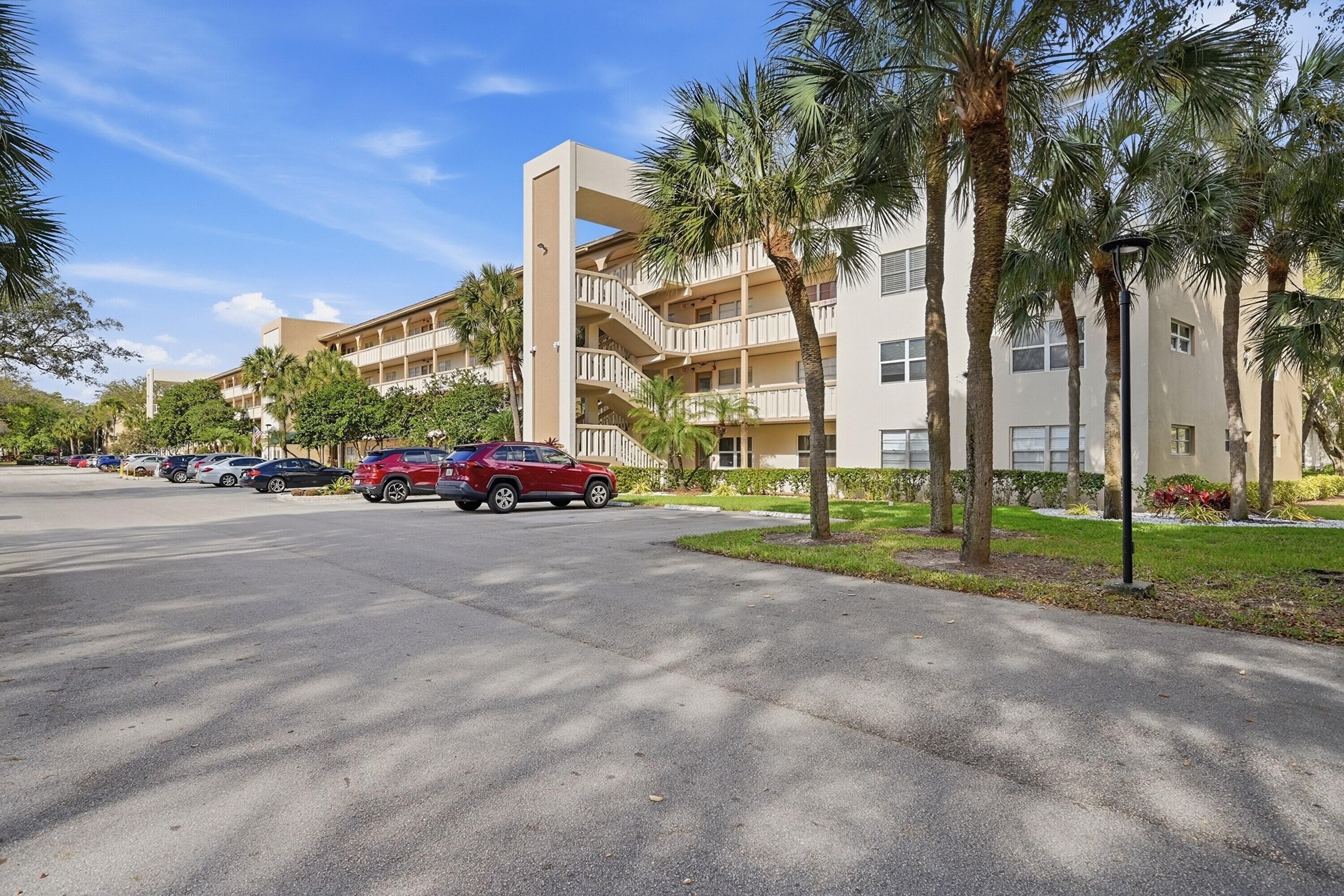 2302 Lucaya Lane E3, Coconut Creek, FL 33066 — photo 29 of 87