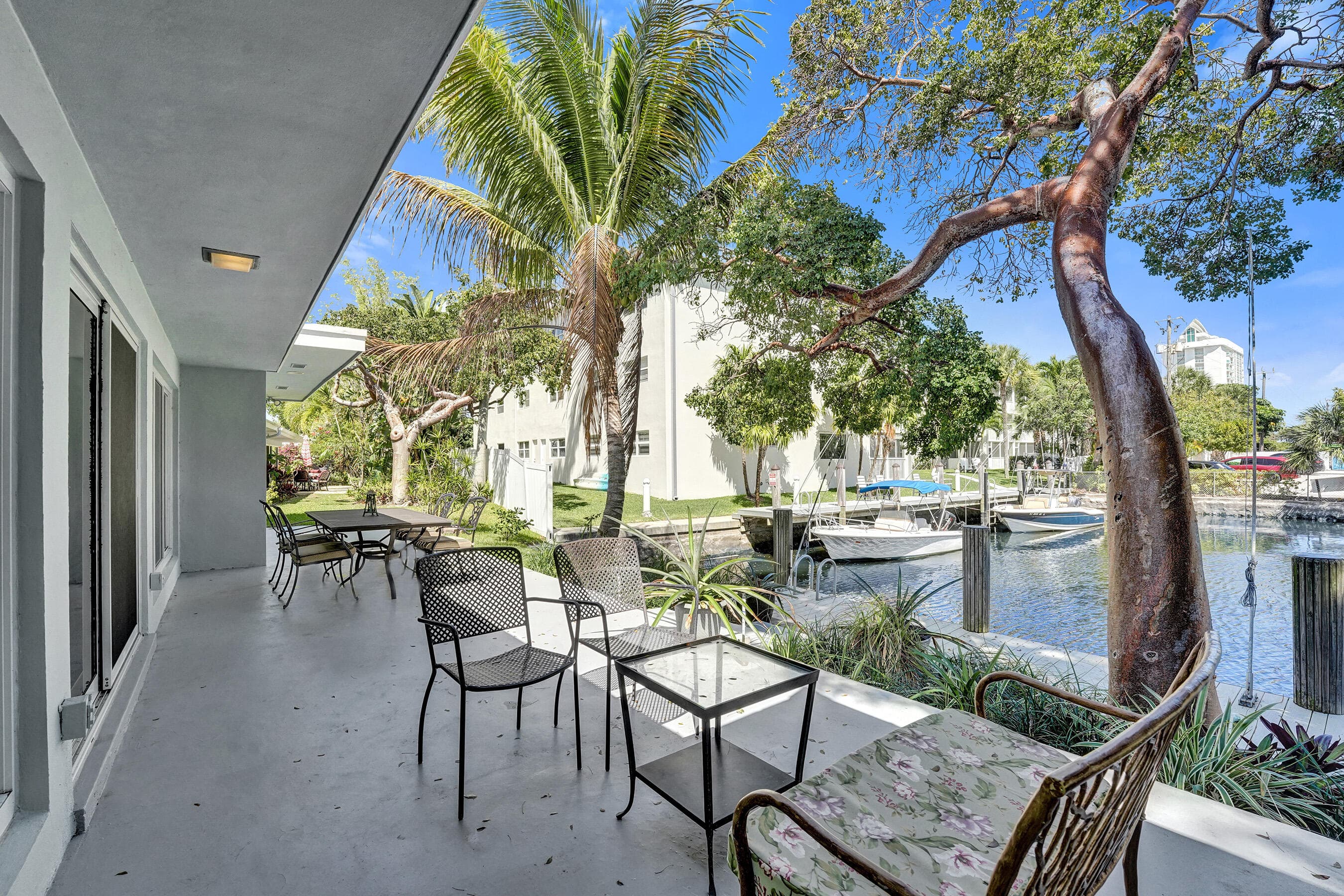 1431 S Ocean Boulevard 37, Lauderdale-By-The-Sea, FL 33062 — photo 1 of 32